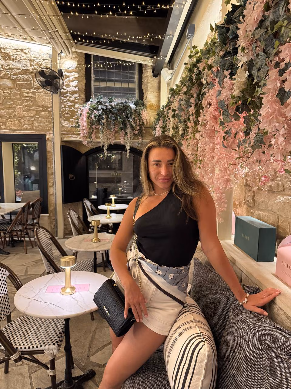 Tatiana 35 Charlotte(USA);Kyiv(UA) USA I'm a cyber match bride searching for my sweetheart partner