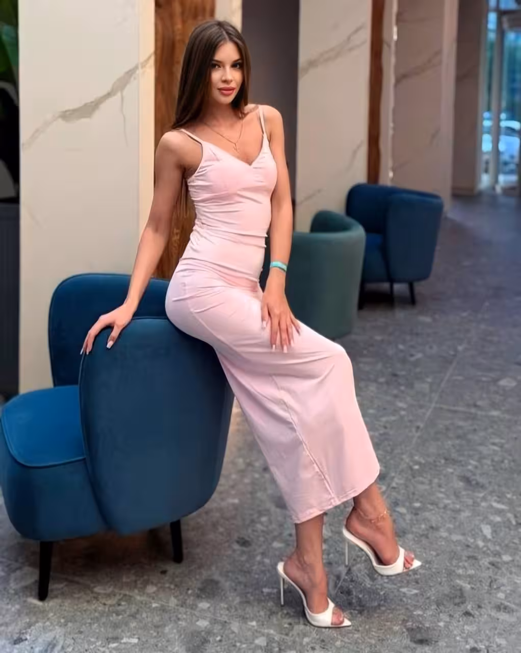 INNA 28 yo from Cherkasy Ukraine I'm a digital bride wanting to find my lover for life