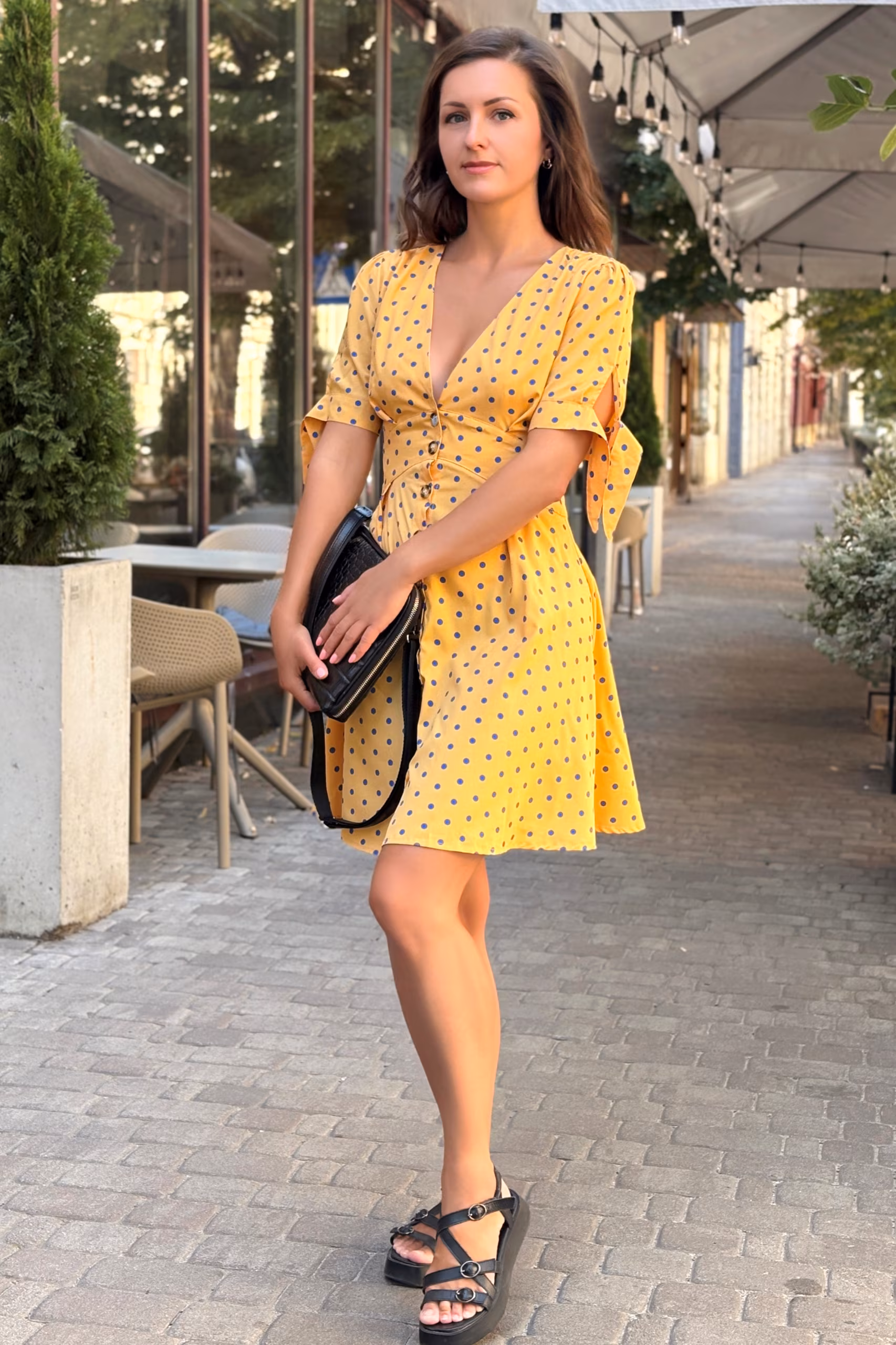Victoria 41 Kyiv  Ukraine I'm an e-bride ready to meet my beloved partner