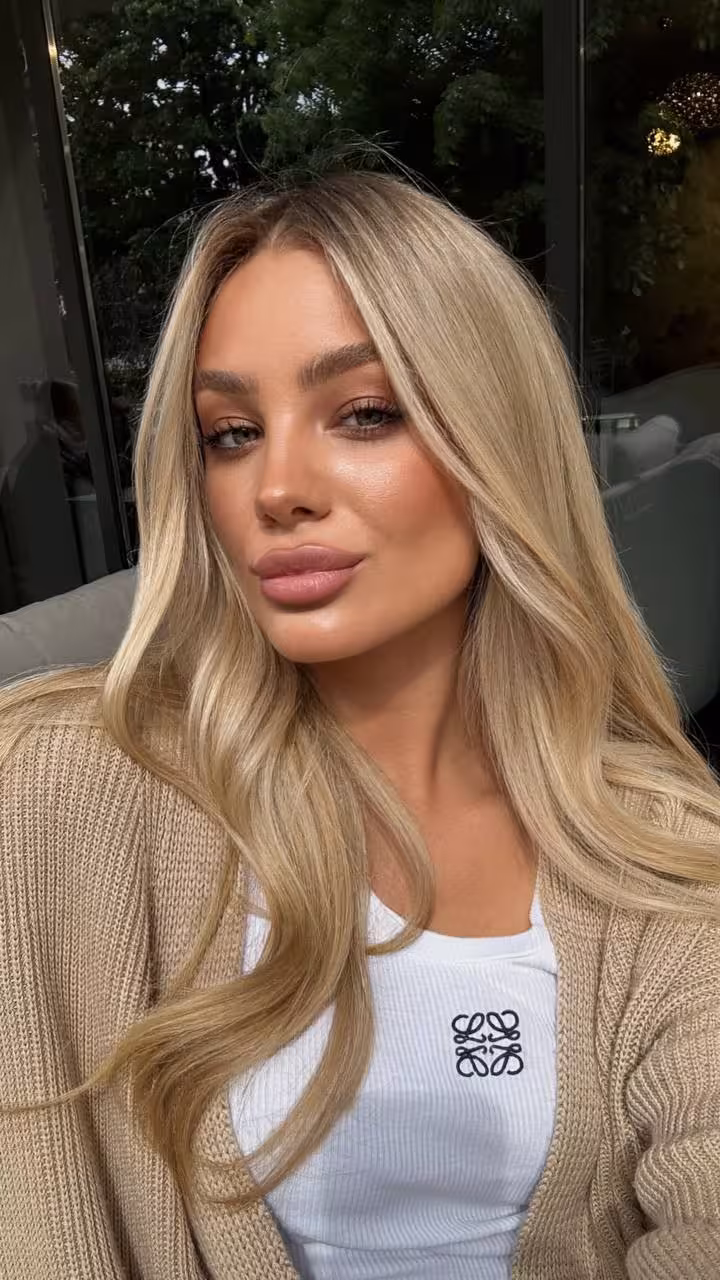 Nataliia 22 yo from Kyiv  Ukraine I'm an online bride looking for my hero and husband