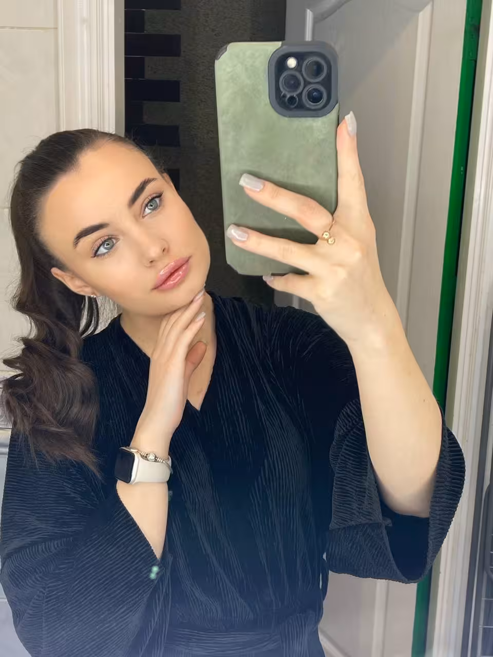 Nataliia 25 yo from Munich  Germany I'm a virtual bride ready to find my husband