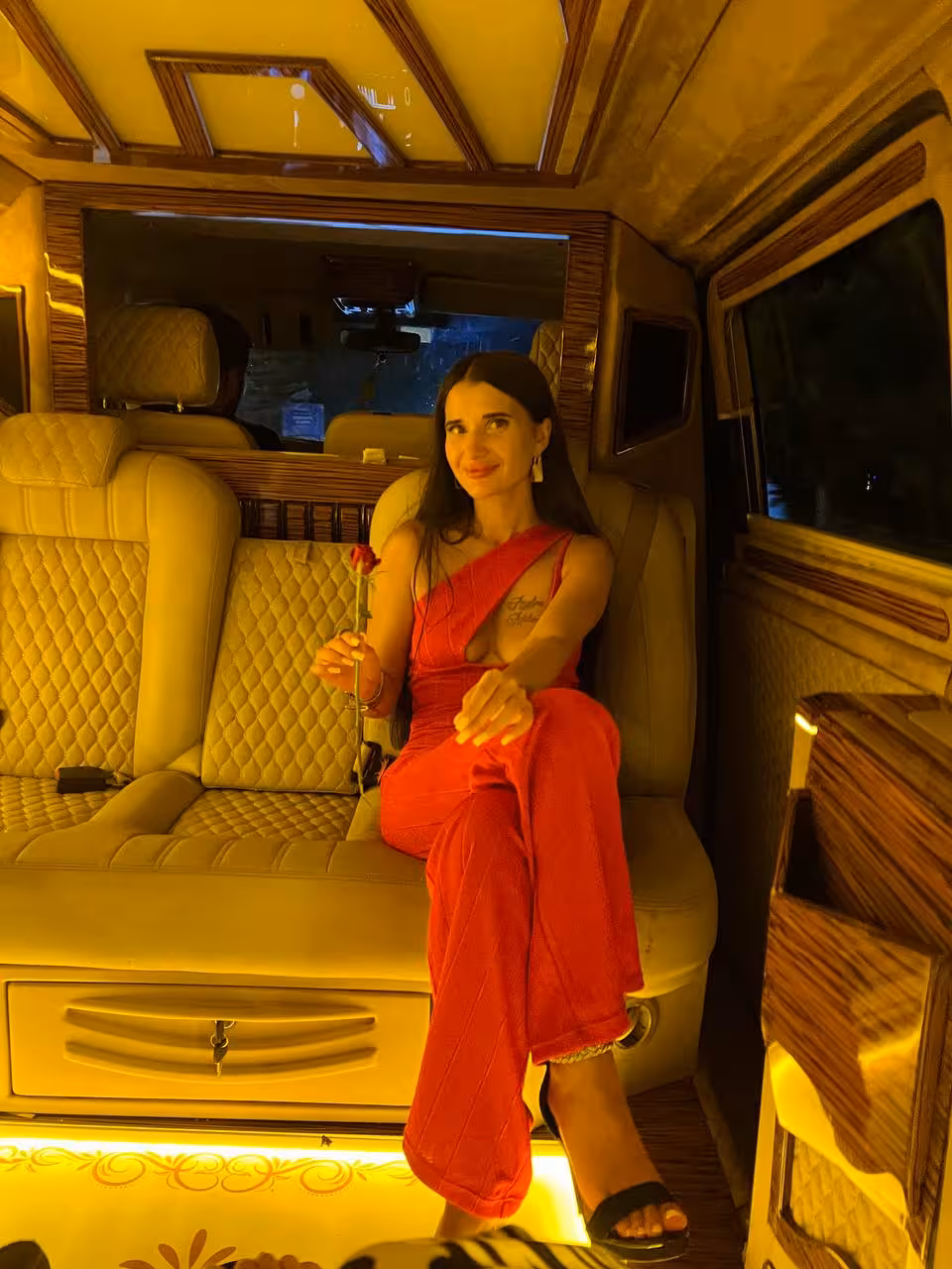 Olga 34 yo from Pafos Cyprus I'm a virtual dating bride searching for my one true love