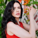Iryna 42 yo from Mykolaiv Ukraine I'm a web bride ready to meet my king