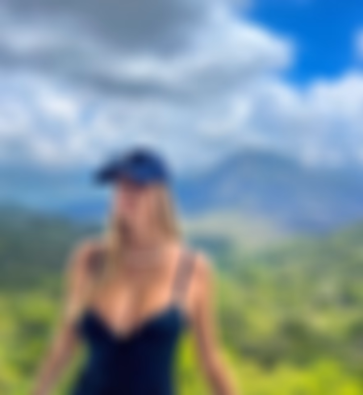 Iya 26 Bucharest Romania I'm a digital bride wanting to find my best friend