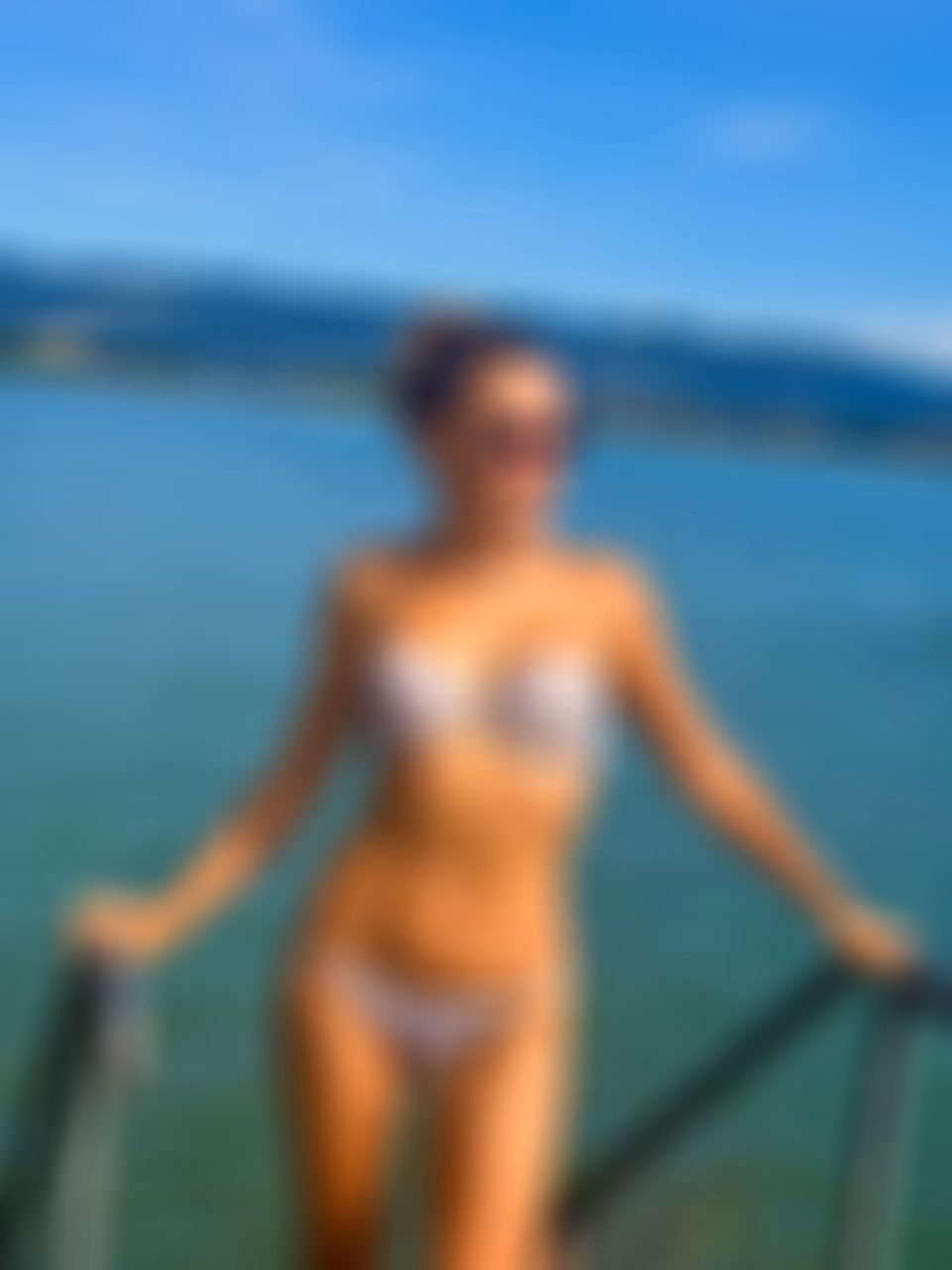 Olga 43 Odessa Ukraine I'm an e-dating bride wanting to find my protector forever