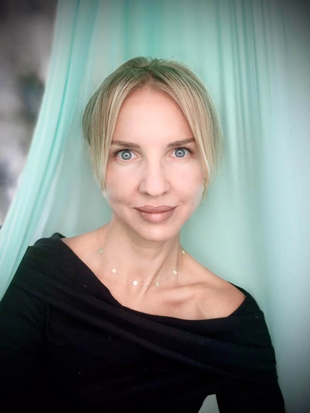 Tetiana 45 Kyiv Ukraine I'm an e-match bride ready to meet my future partner