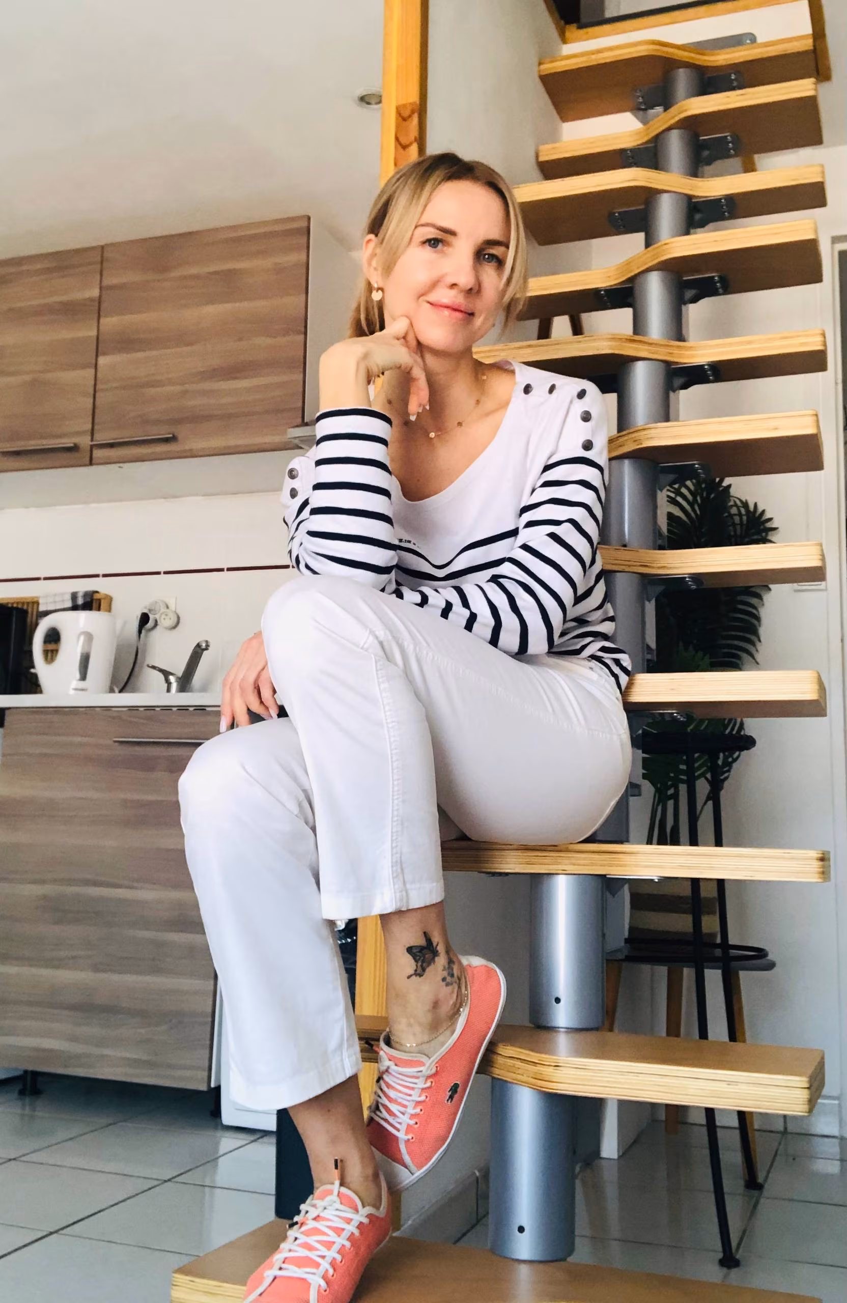 Tetiana 45 Kyiv Ukraine I'm an e-match bride ready to meet my future partner