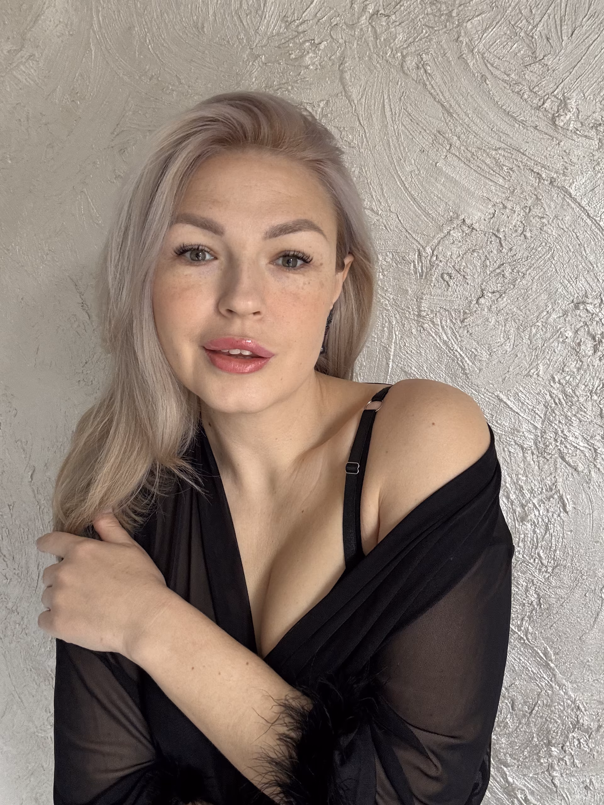 Alena 39 Kryvyi Rig Ukraine I'm an online match bride seeking my soulmate