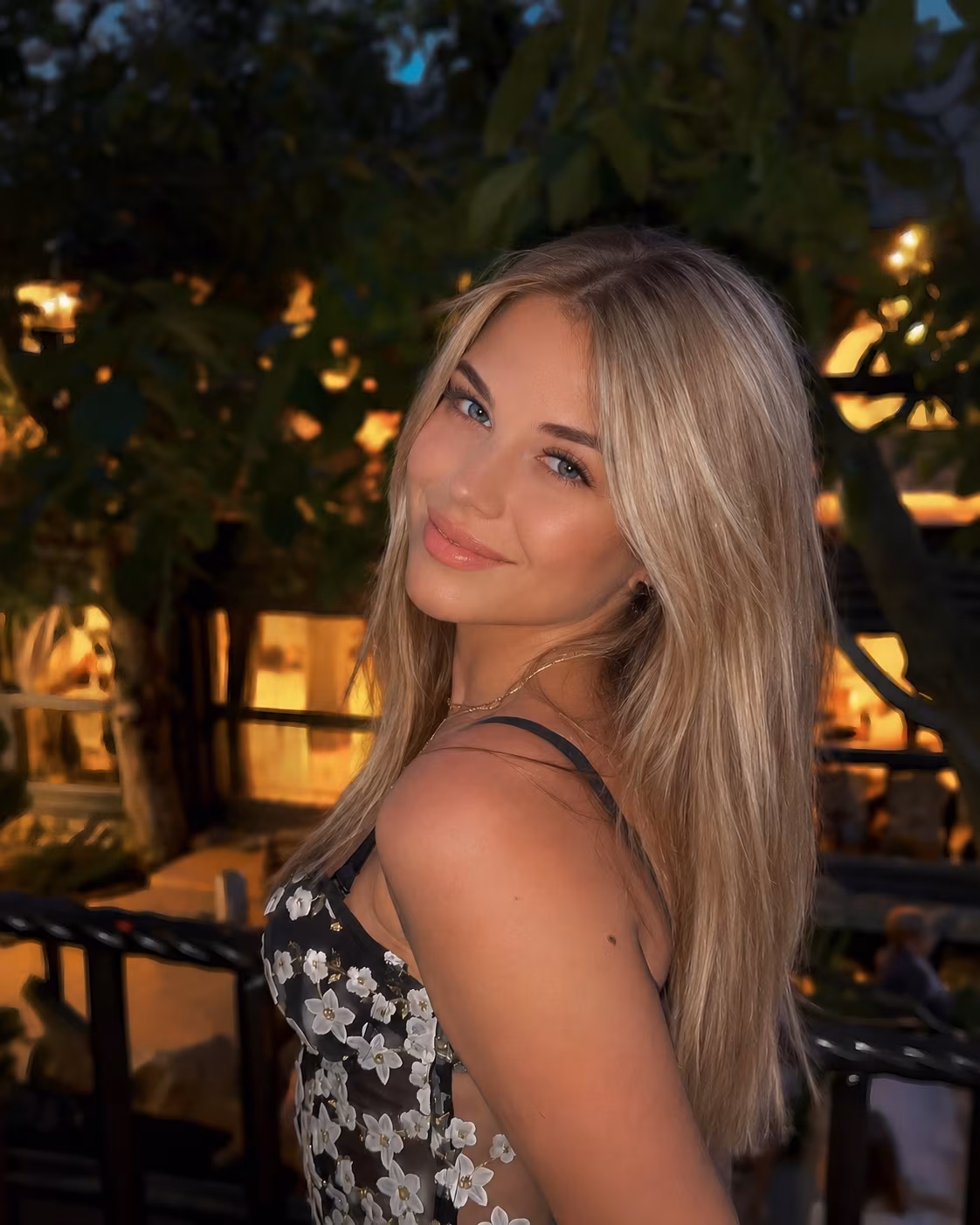 Yuliia 26 Odesa  Ukraine I'm a virtual bride ready to meet my king partner