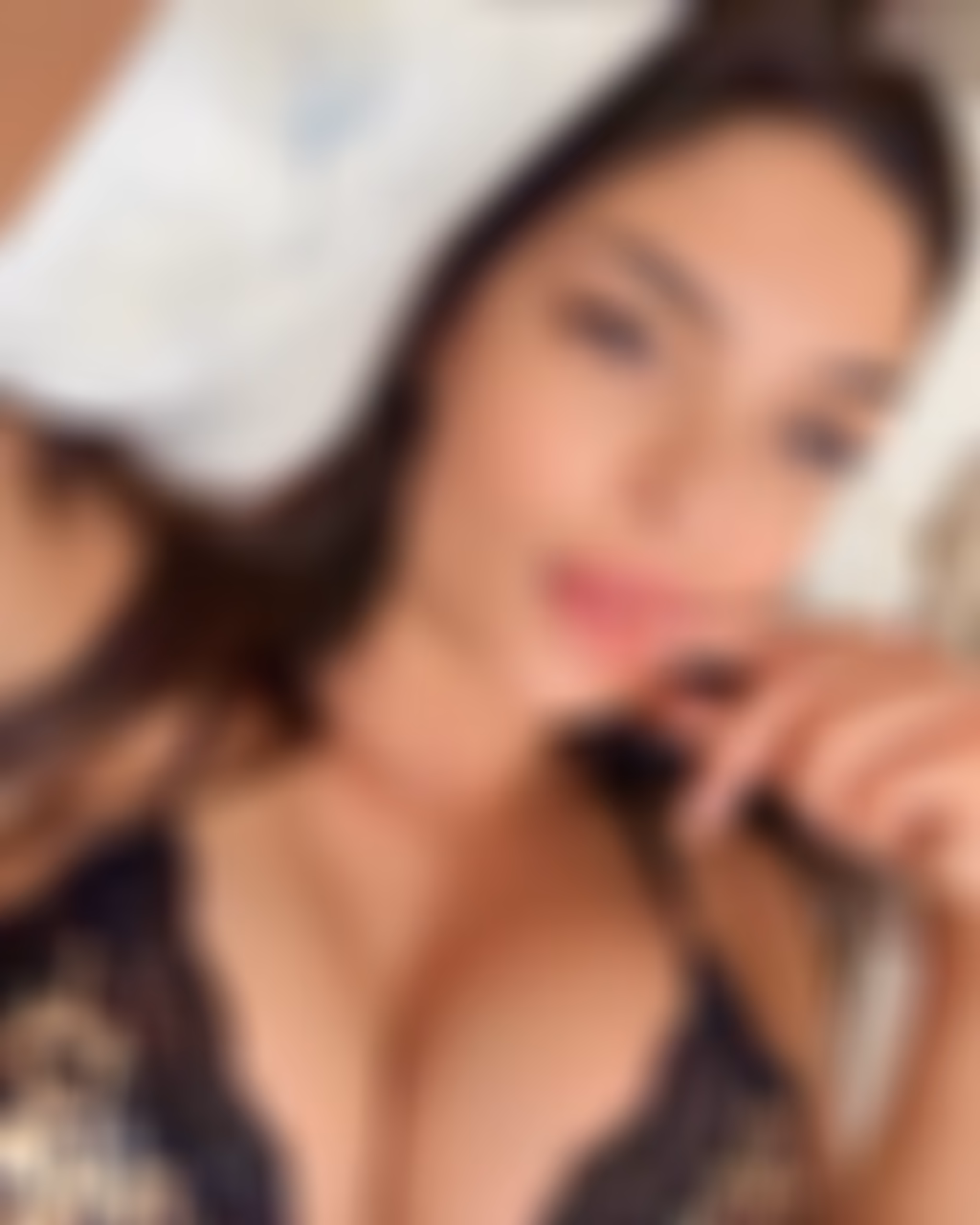 Tara 37 Bucharest Romania I'm an online bride looking for my prince and partner