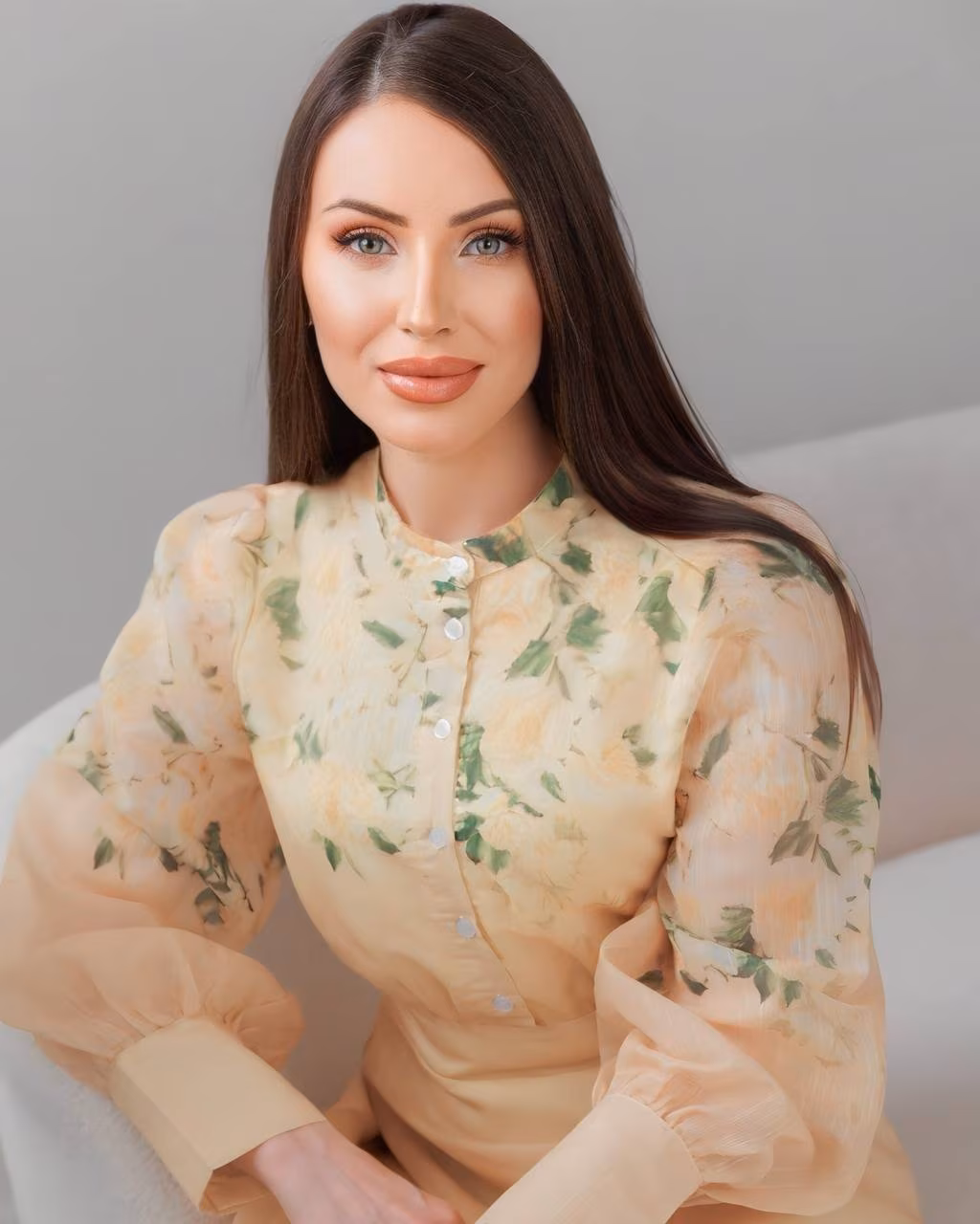 Ksusha 40 Kharkiv Ukraine I'm a web dating bride searching for my sweetheart
