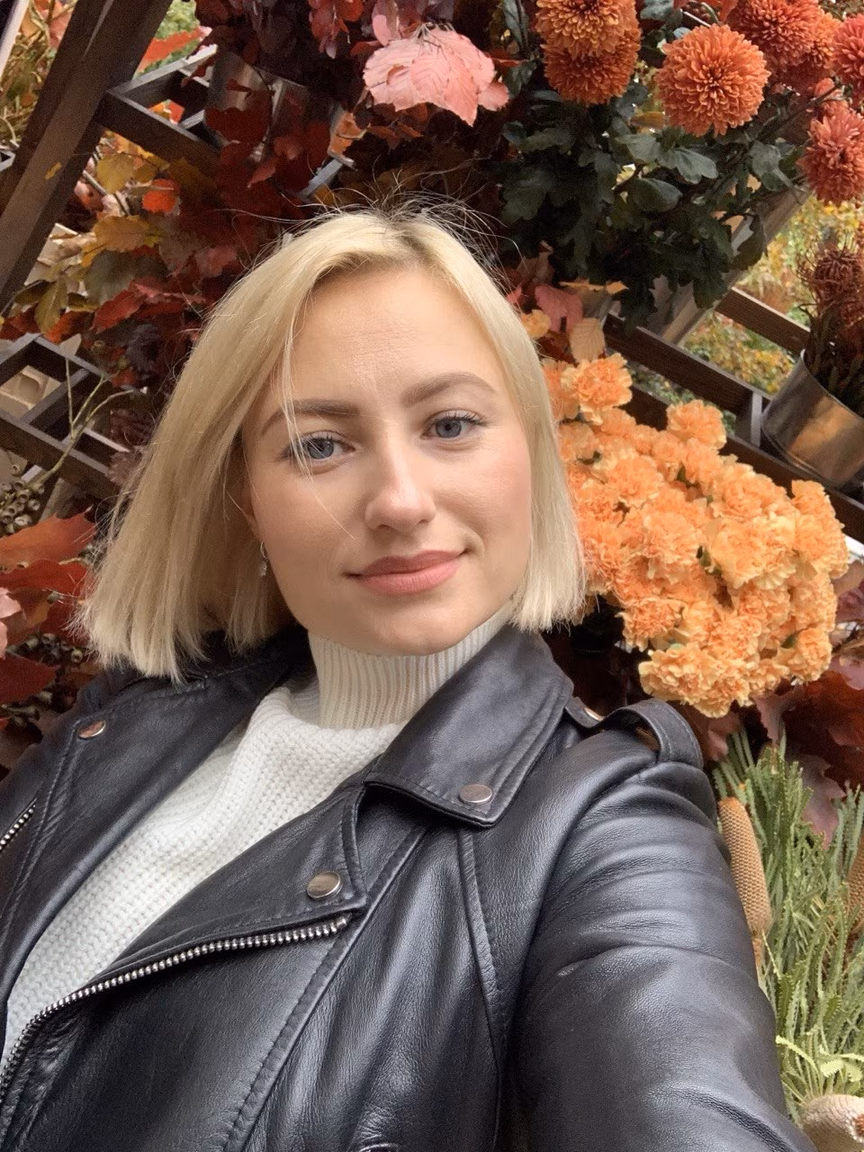 Lina 40 Kyiv   Ukraine I'm an online match bride ready to find my companion man