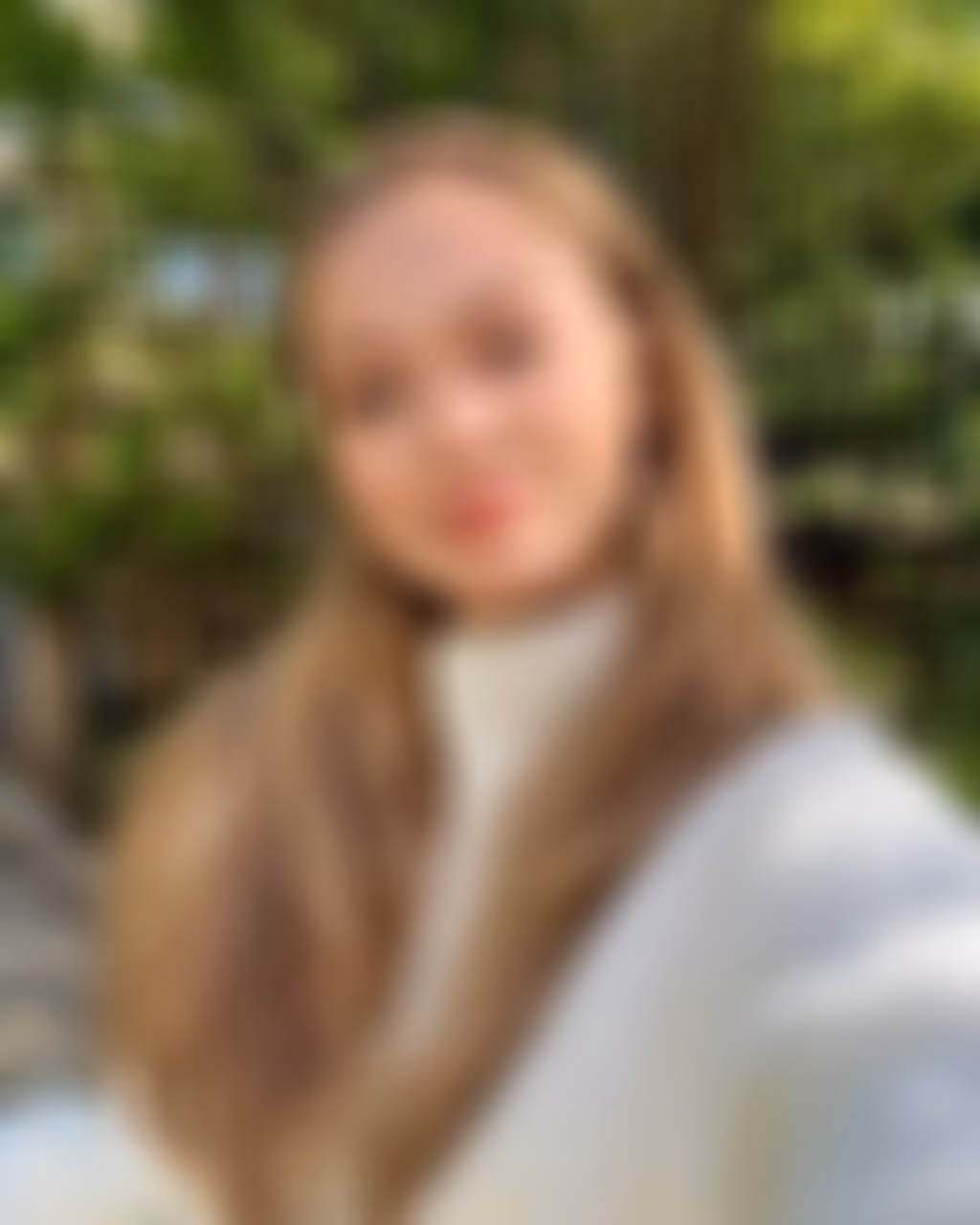 Oleksandra 22 LA USA I'm a virtual dating bride who wants my one and only