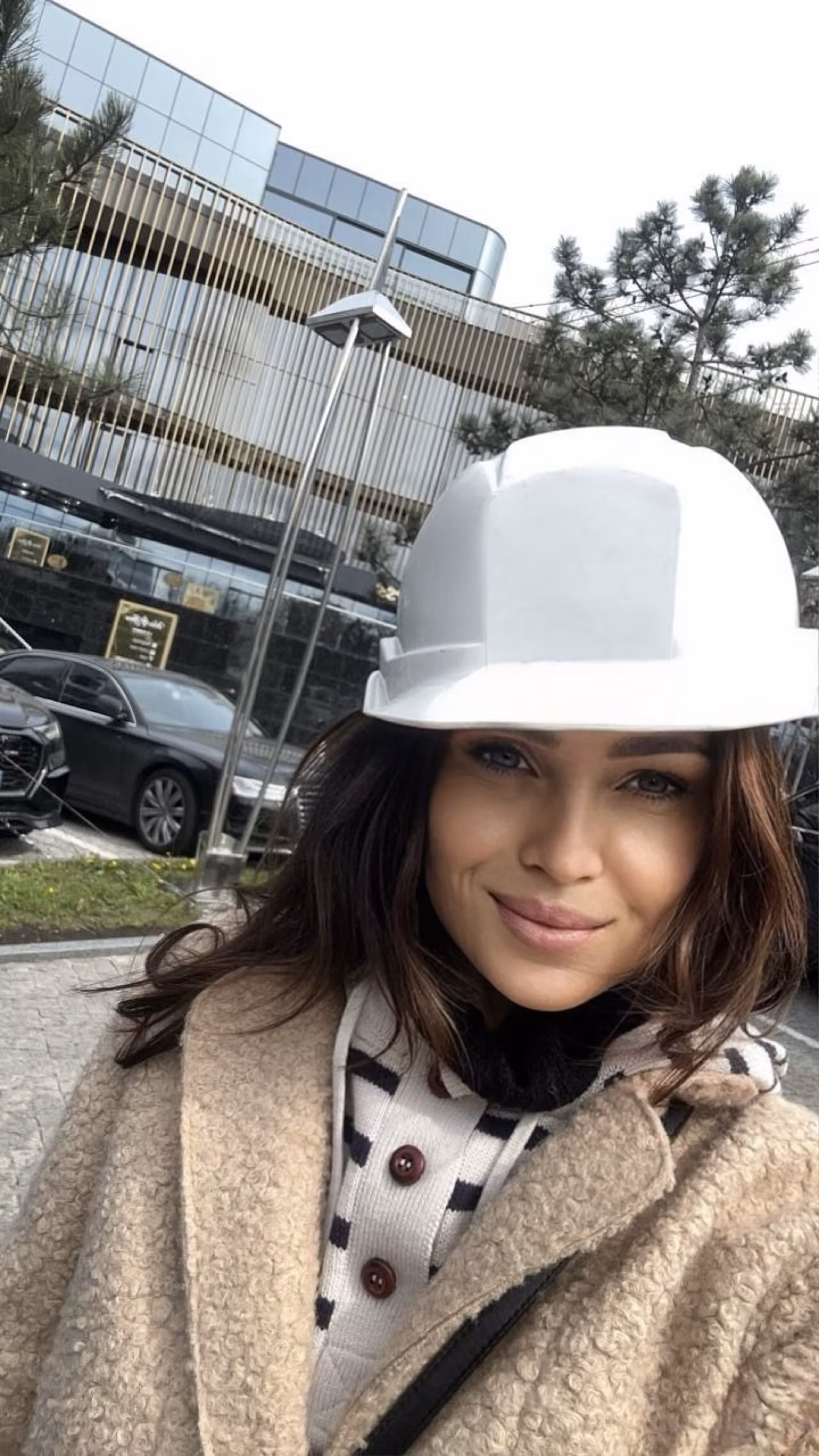 Olena 43 Cyprus/New York Cyprus I'm a cyber dating bride wanting to find my dream man