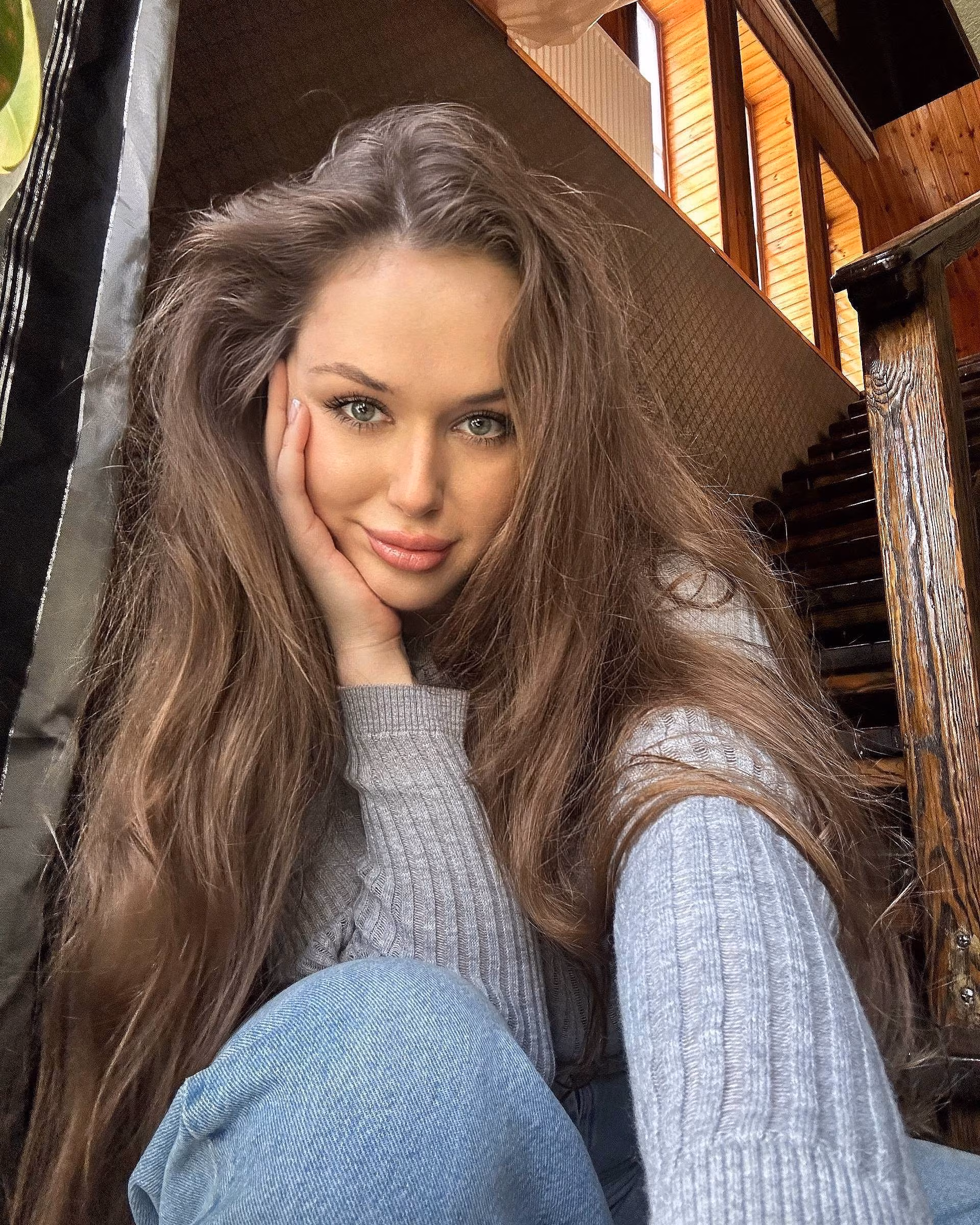 Yeva 22 Izyum Ukraine I'm a digital dating bride wanting to meet my darling soulmate