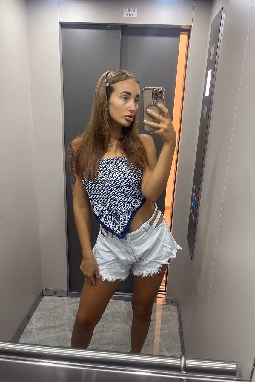 Elizaveta 28 Sofia Bulgaria I'm a digital match bride wanting to find my darling husband