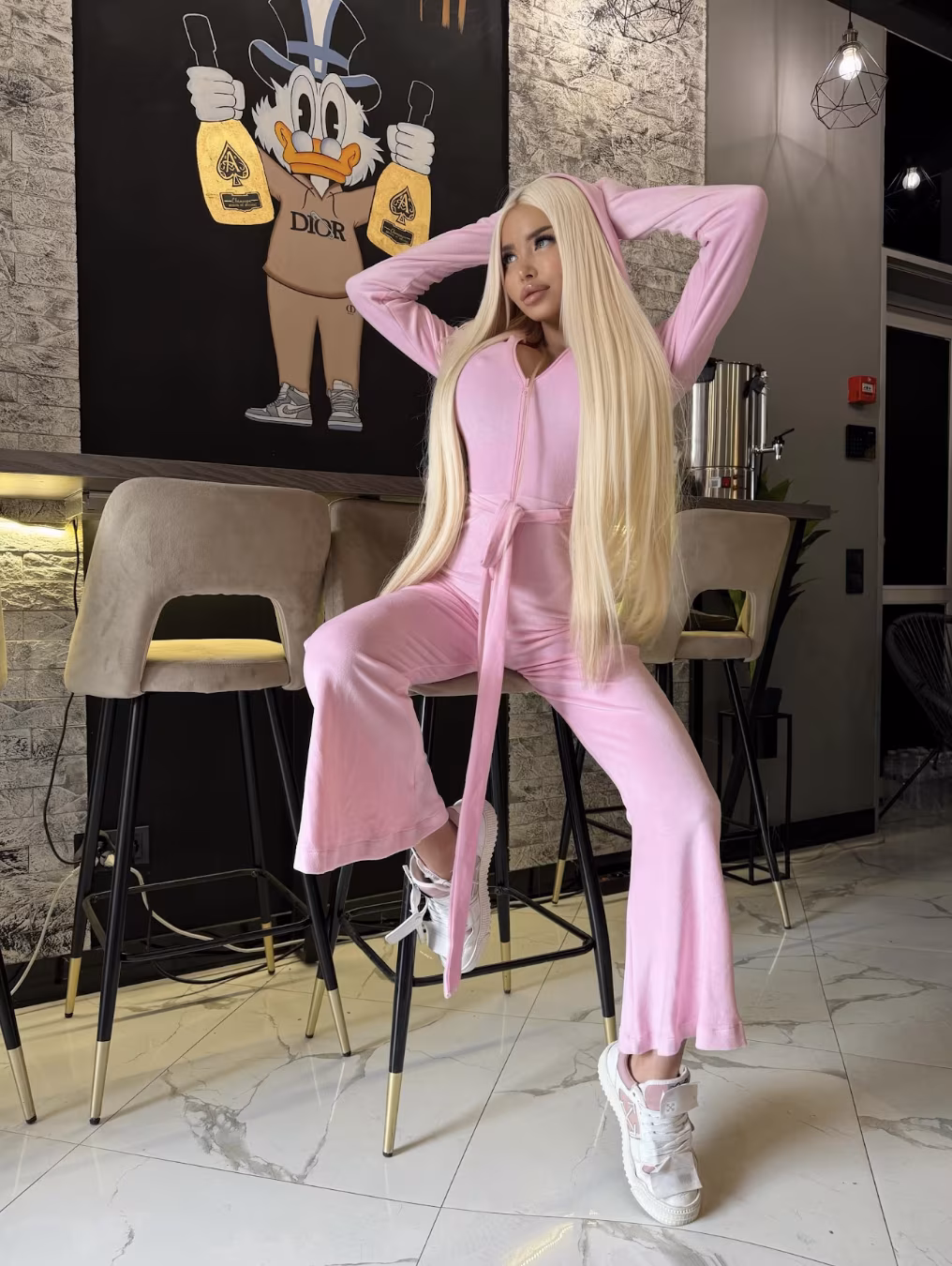Mariia 25 Kiev Ukraine I'm an e-bride wanting to meet my other half forever