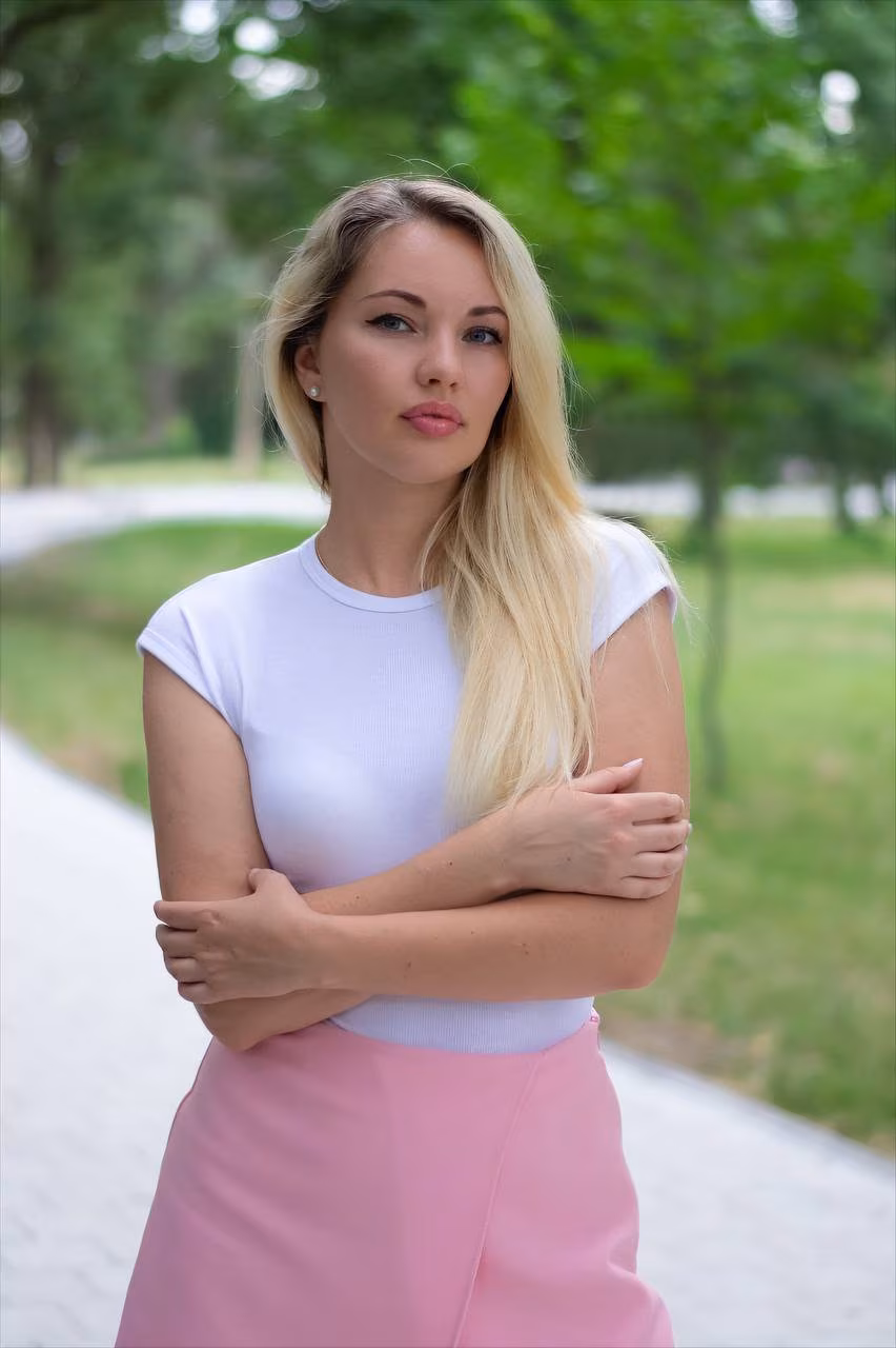 Olga 42 Bucharest Romania I'm an online bride looking for my hero and husband