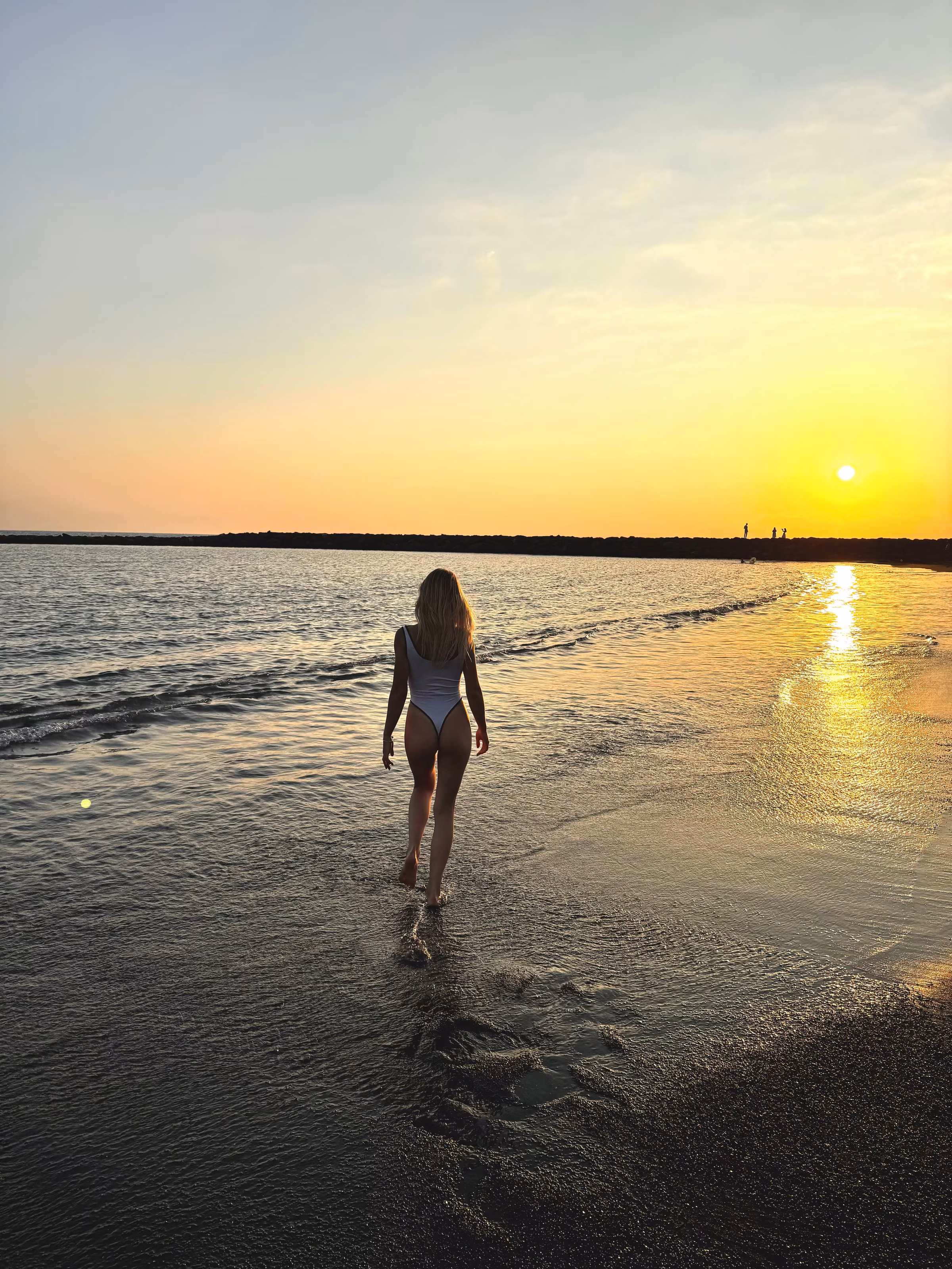 Natalya 22 Kiev Ukraine I'm a virtual bride who needs my protector