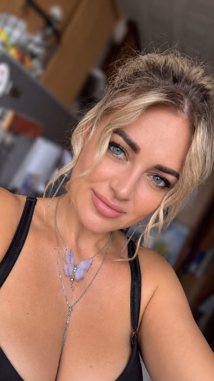 Yuliia 43 Dnipro Ukraine I'm a virtual dating bride searching for my one true love