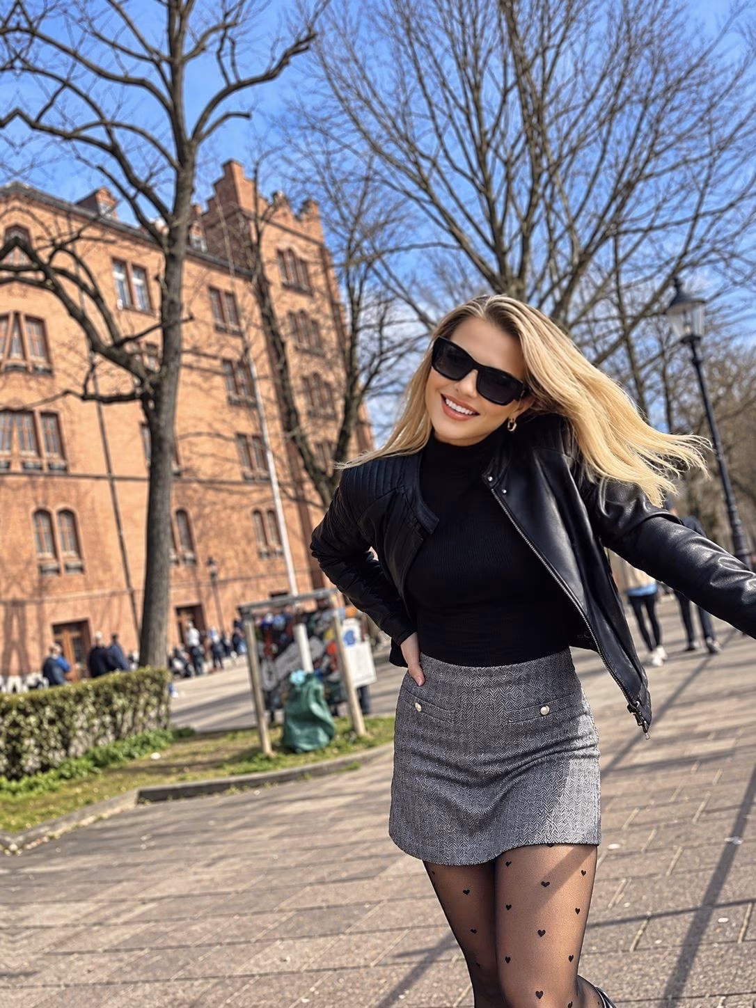 Yulia 46 Weil am Rhein  Germany I'm a virtual dating bride searching for my one true love