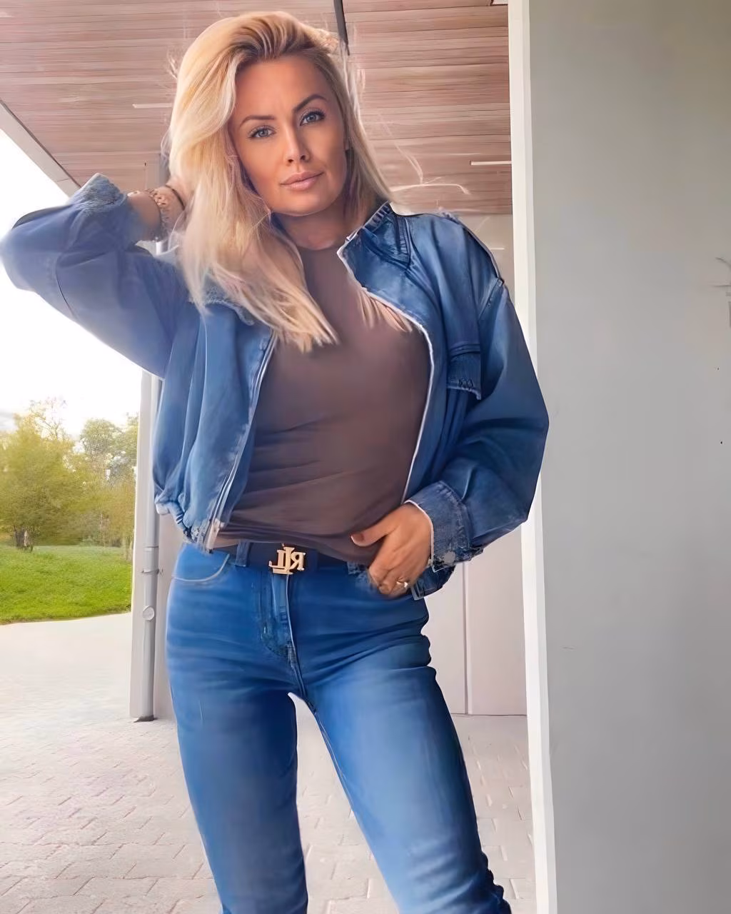 Iryna 42 Kryvyi Rih Ukraine I'm a web match bride who wants my partner for life