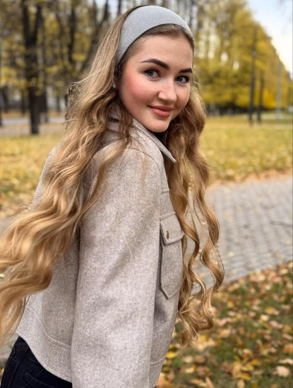 Daryna 23 Sumy Ukraine I'm a cyber bride searching for my gentleman husband