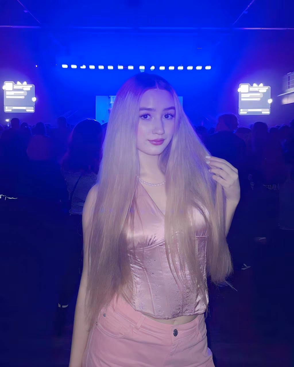 Alisa 18 Kiev Ukraine I'm a cyber bride searching for my other half partner