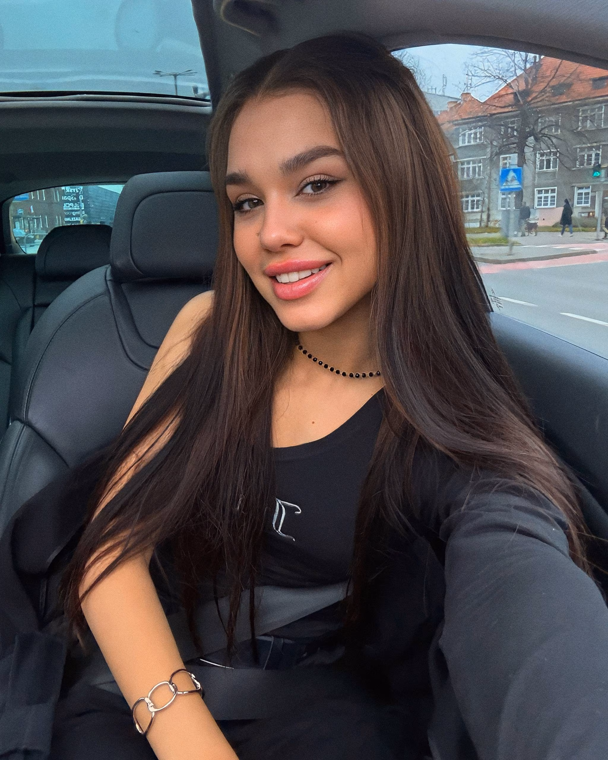 Anastasiia 21 Gradsk Poland I'm a cyber match bride ready to meet my darling