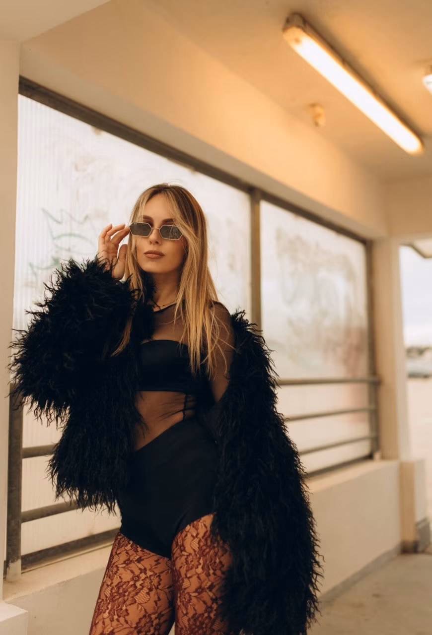 Polina 29 Odessa Ukraine I'm a cyber match bride searching for my other half husband