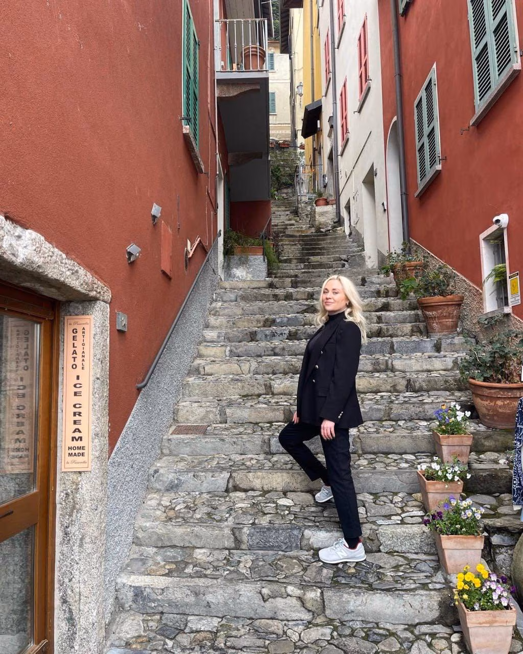 Victoria 51 Berlin Germany I'm a cyber match bride searching for my sweetheart partner