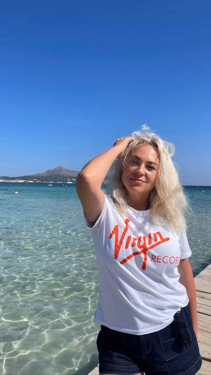 Victoria 51 Berlin Germany I'm a cyber match bride searching for my sweetheart partner