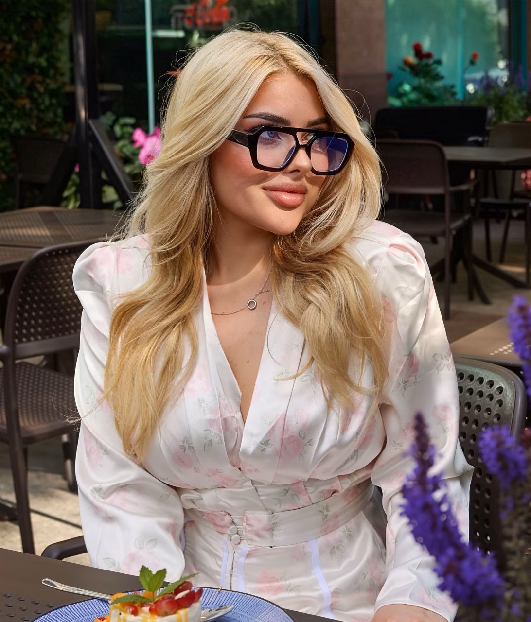 Liliya 24 Kyiv Ukraine I'm a digital bride searching for my partner