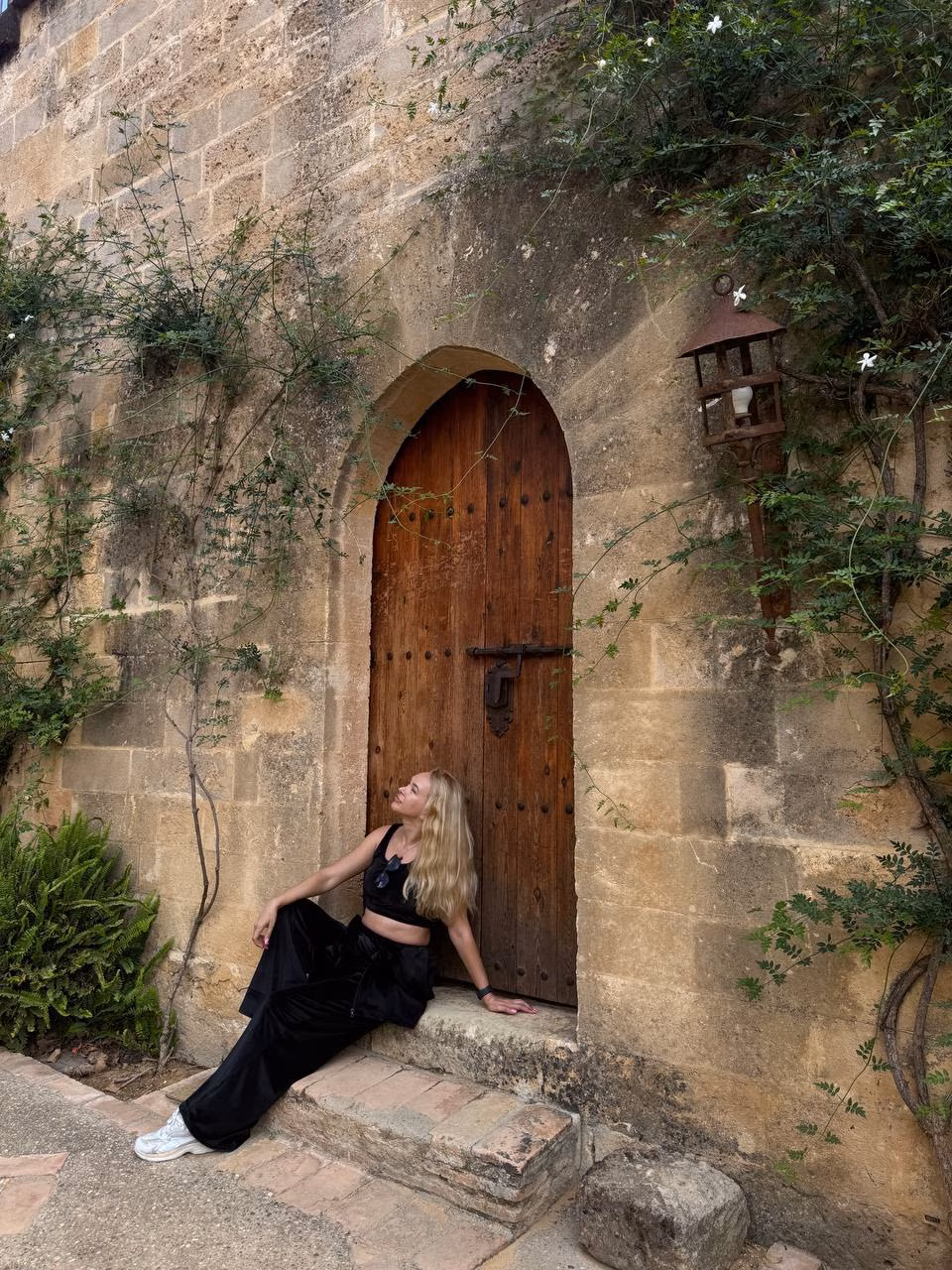 Olena 42 Benalmadena Spain I'm a digital bride wanting to find my one true soulmate