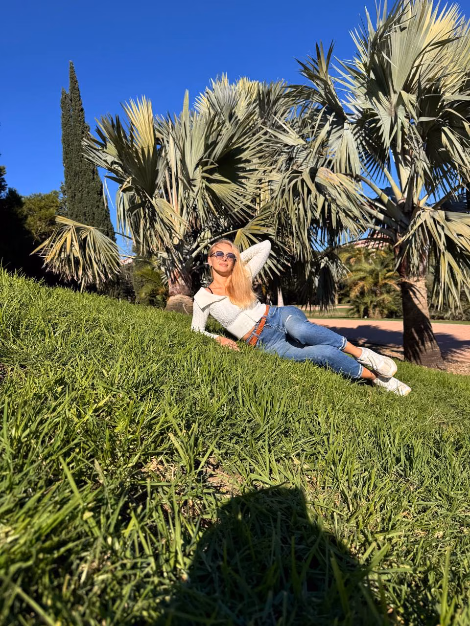 Olena 42 Benalmadena Spain I'm a digital bride wanting to find my one true soulmate