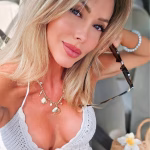 Marianna 48 Odessa Ukraine I'm a digital bride wanting to find my other half forever