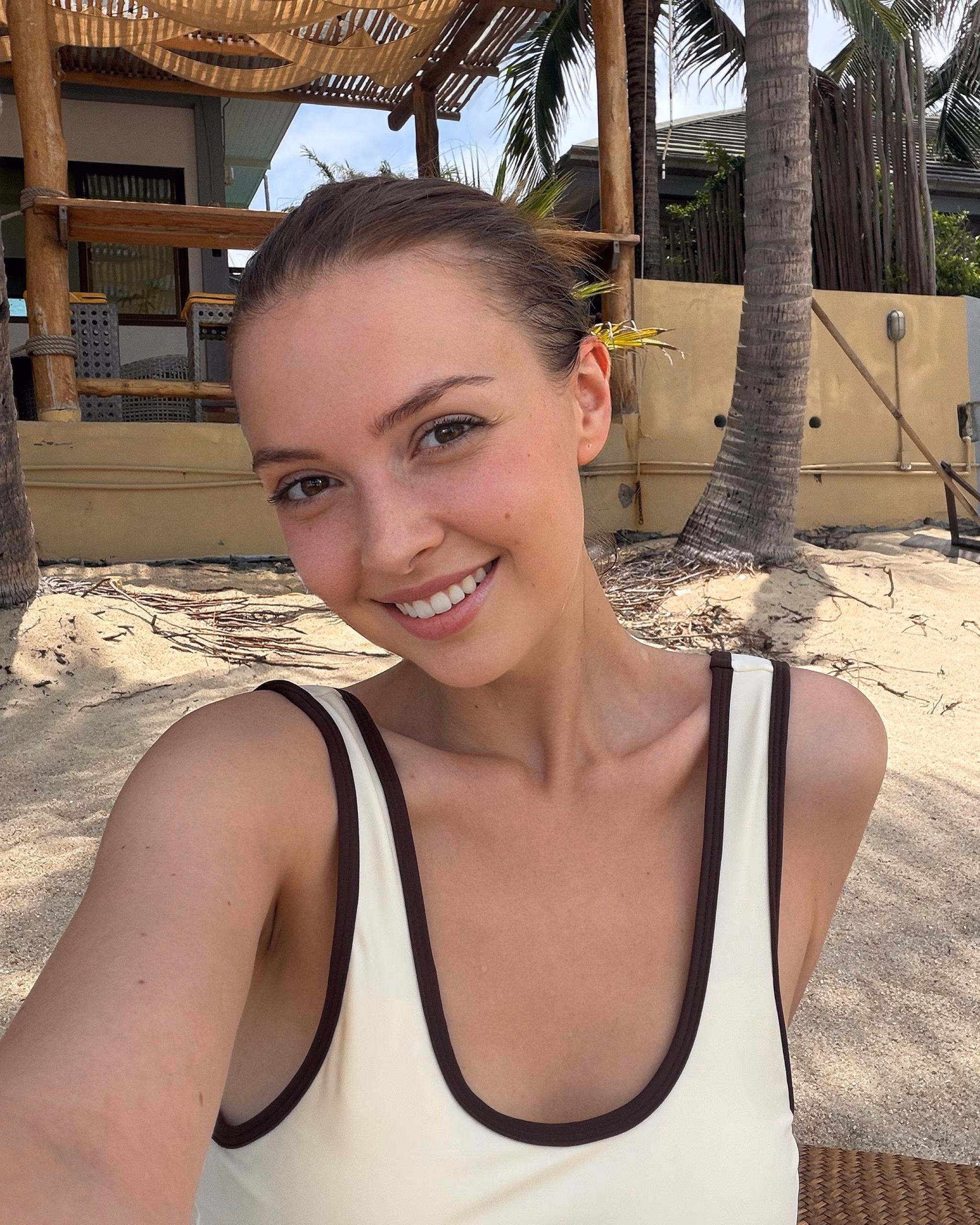 Alina 28 Bangkok Thailand I'm a digital dating bride ready to meet my forever love