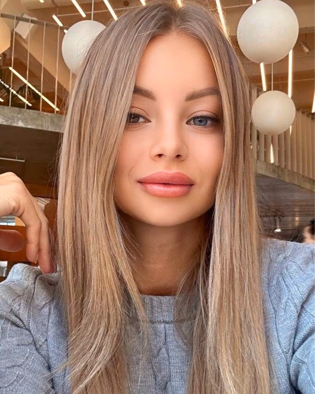 Anna 35 Ivano-Frankivsk Ukraine I'm a digital match bride wanting my beloved husband