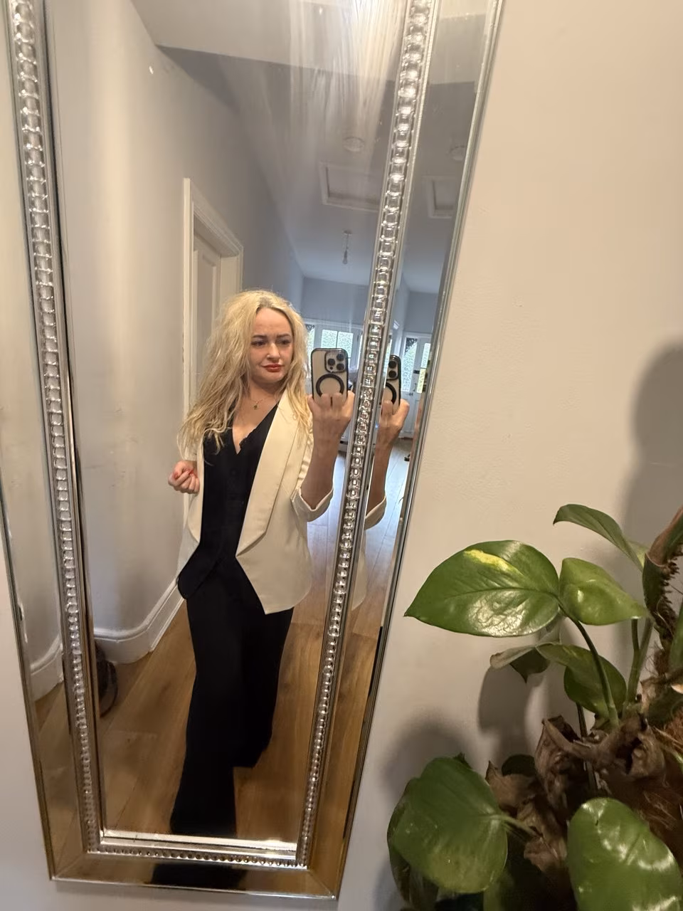 Iryna 40 Tullamore Ireland I’m an e-dating bride wanting to find my beloved one and only