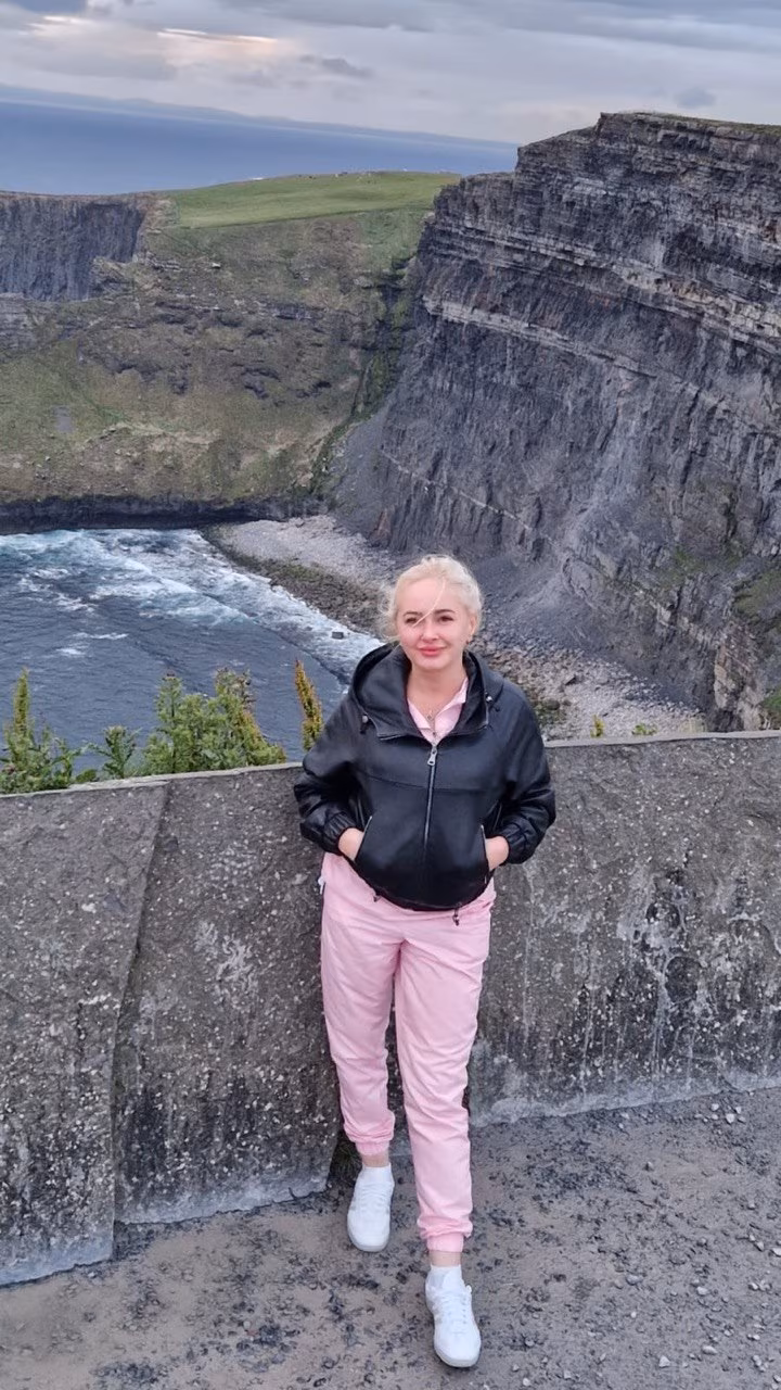 Iryna 40 Tullamore Ireland I'm an e-dating bride wanting to find my beloved one and only