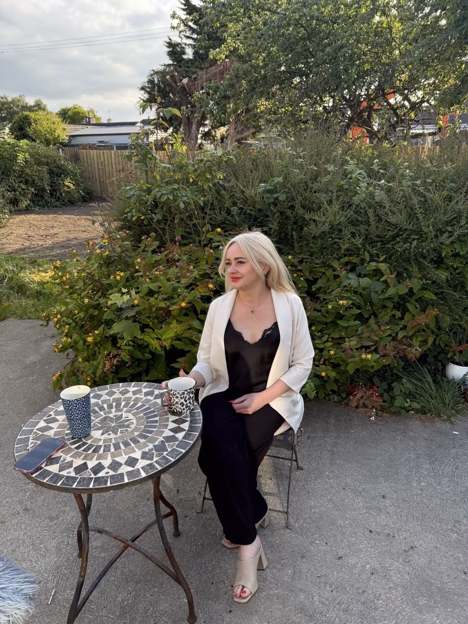 Iryna 40 Tullamore Ireland I'm an e-dating bride wanting to find my beloved one and only