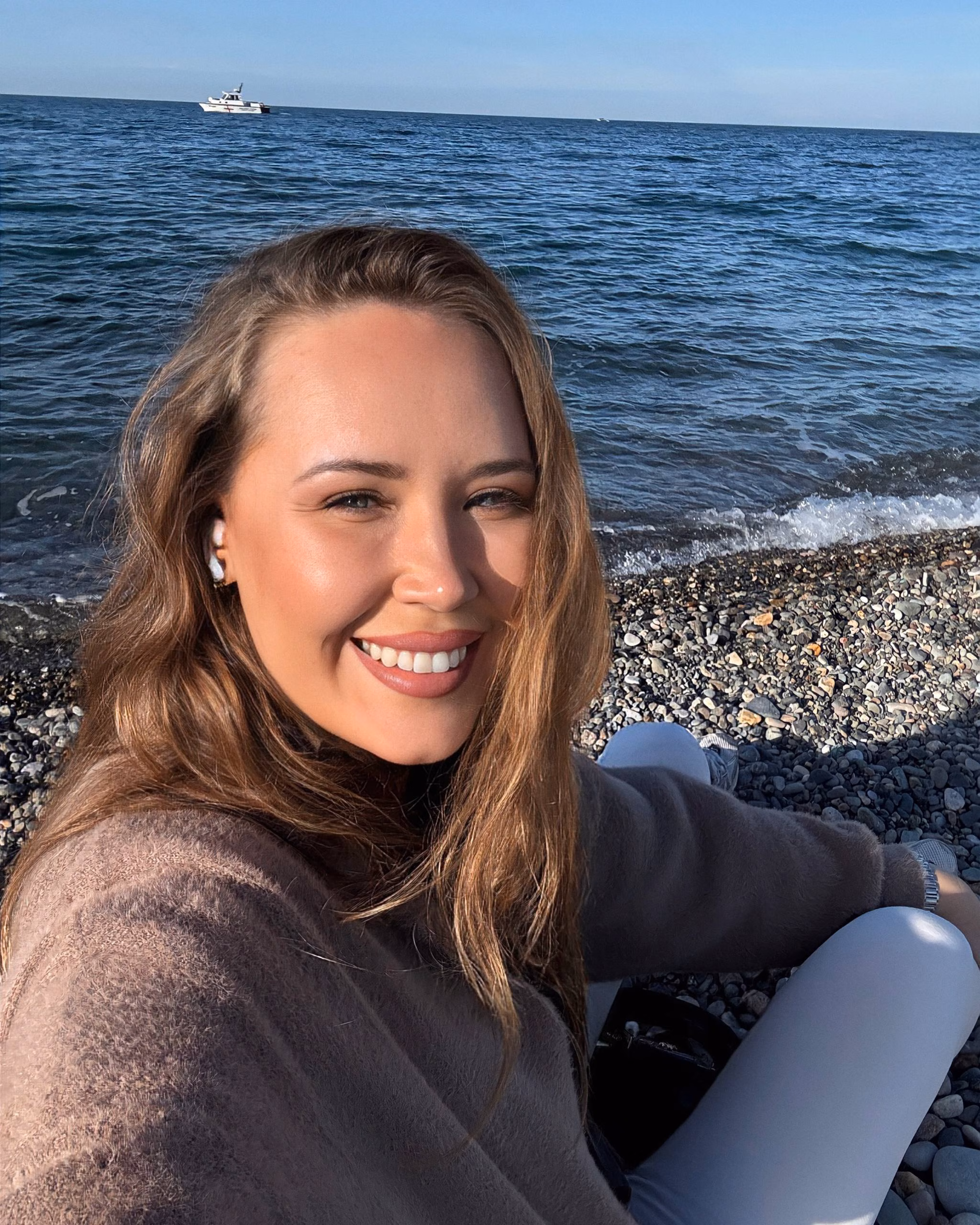 Valeriia 37 Warsaw Poland I'm an e-dating bride wanting to find my protector husband