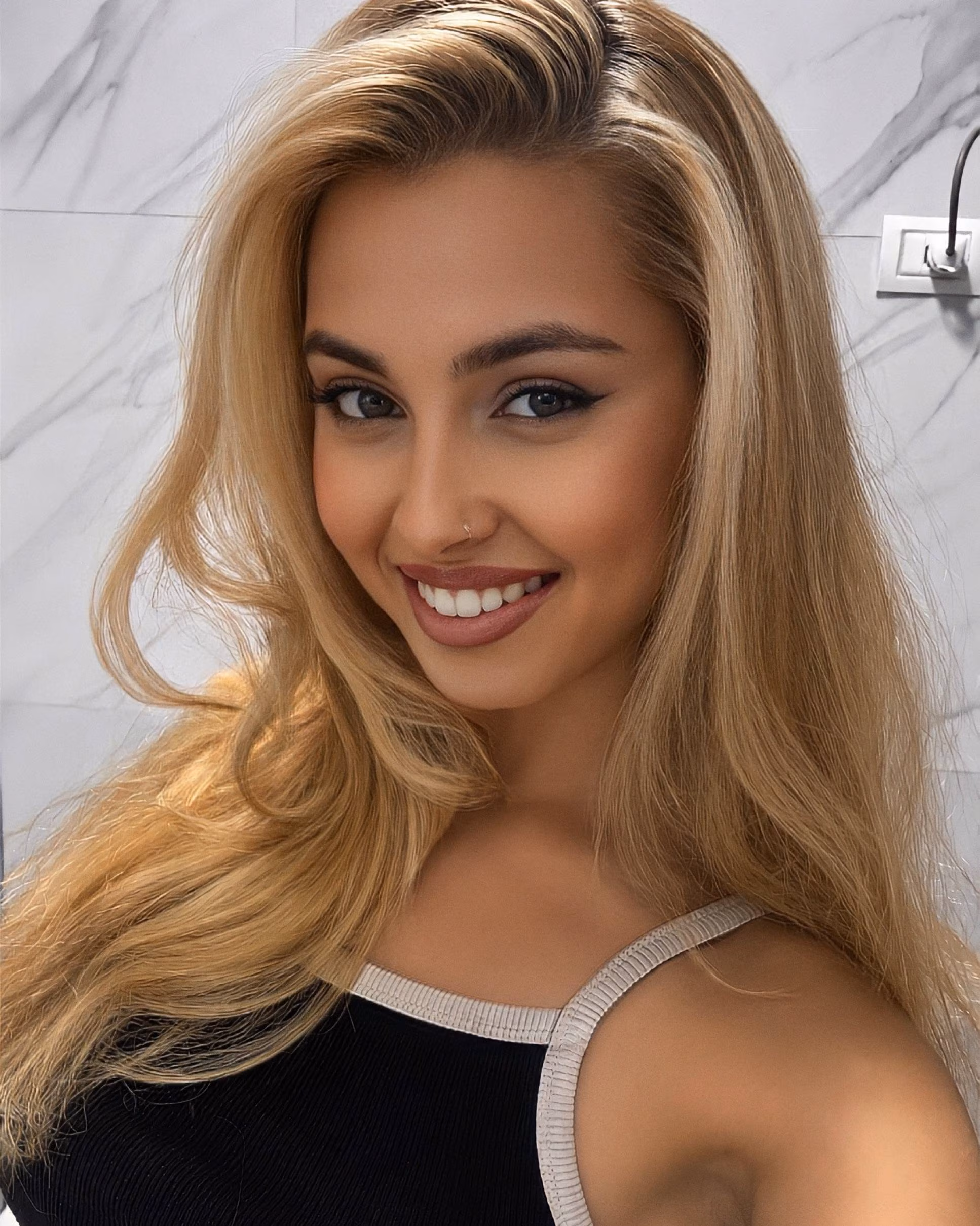 Viktoriia 19 Cherkasy Ukraine I'm an online match bride ready to find my hero partner