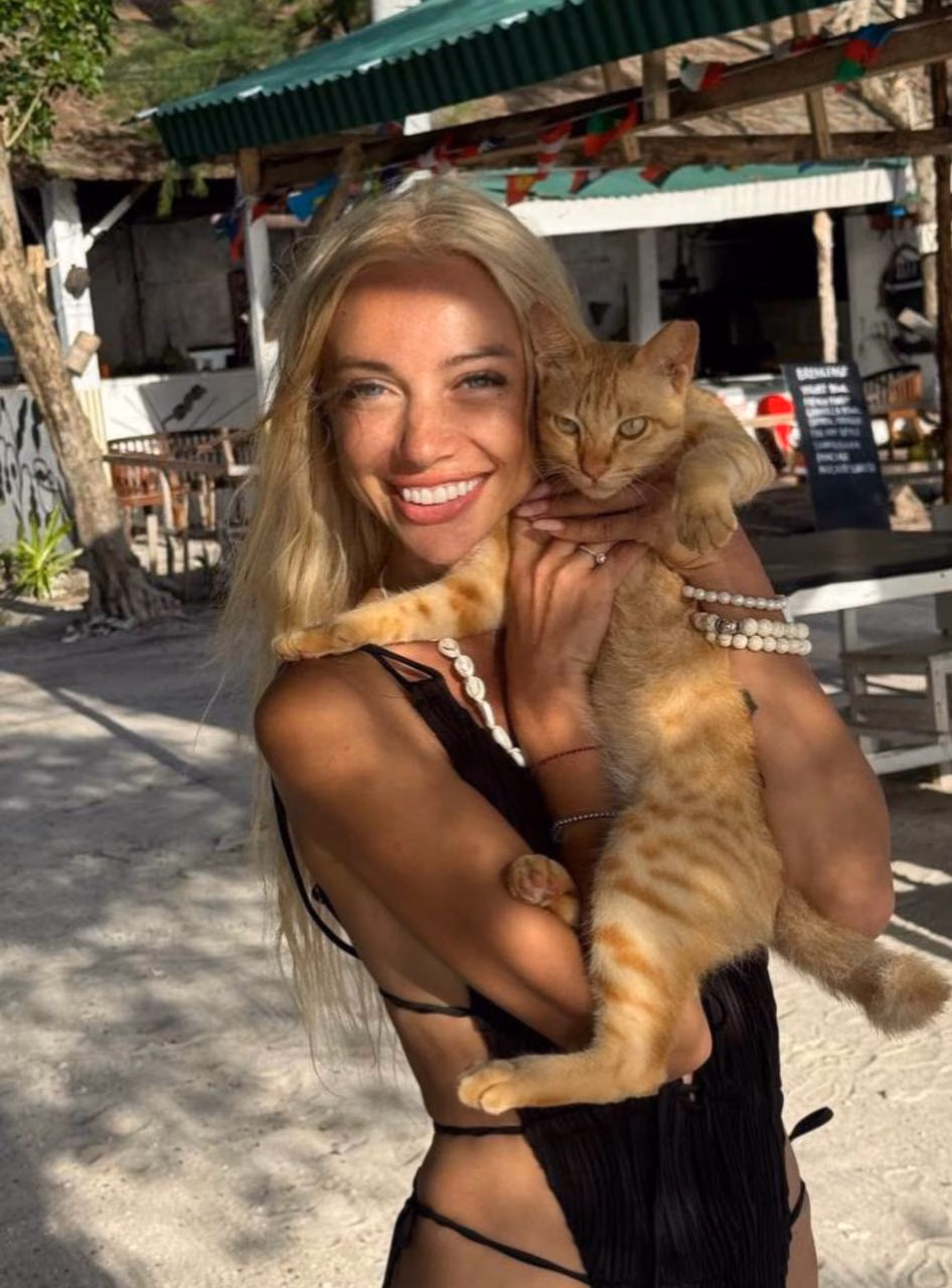 Marina 43 Zurich Switzerland I'm a virtual bride ready to find my husband