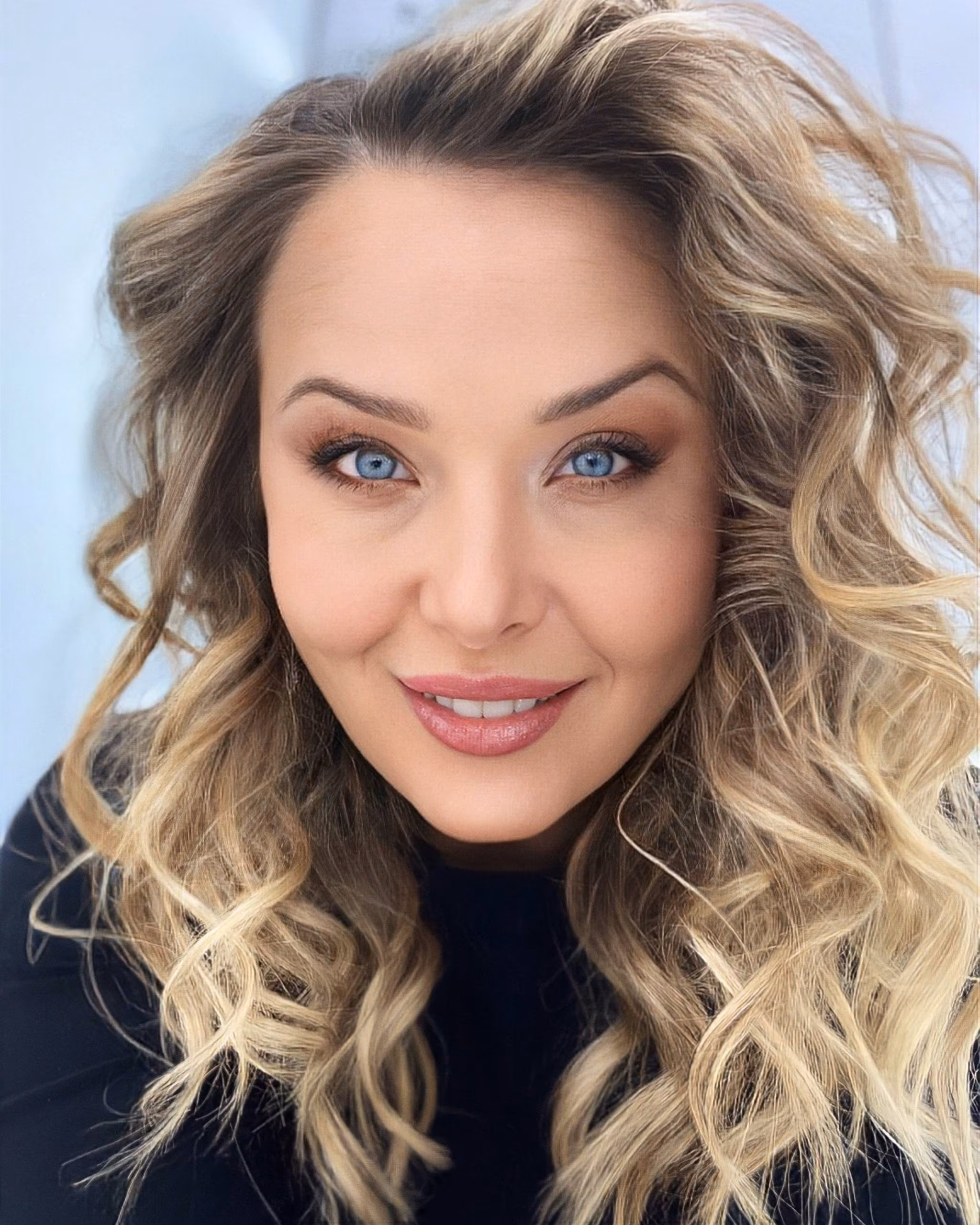 Nataliia 42 Barcelona Germany I'm a virtual dating bride who needs my hero husband