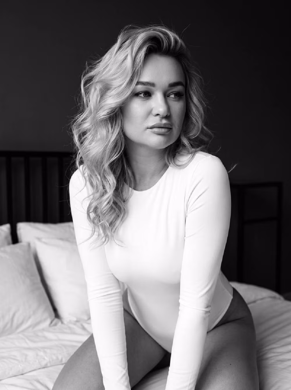 Daria 34 Zaporizhzhia Ukraine I'm a virtual dating bride who needs my hero husband
