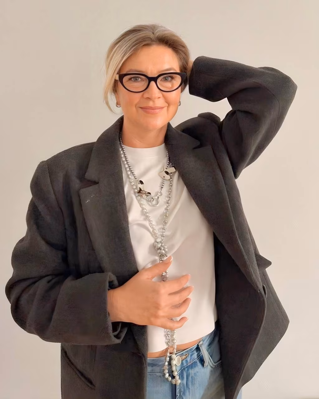 Yulia 51 Grenoble France I'm a virtual match bride looking for my darling forever