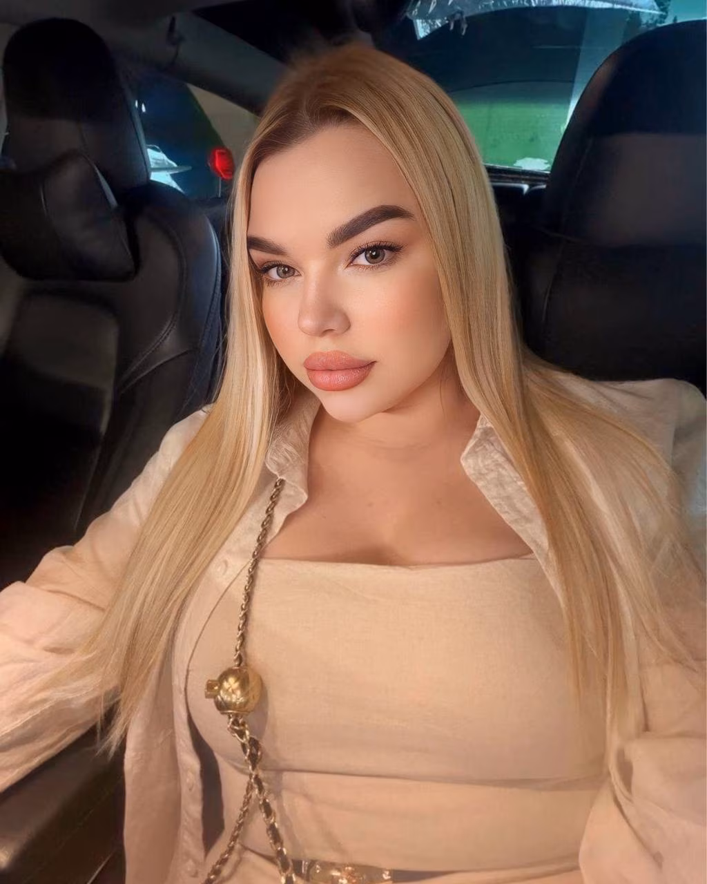 Kateryna 24 Kyiv Ukraine I'm a virtual match bride looking for my prince charming