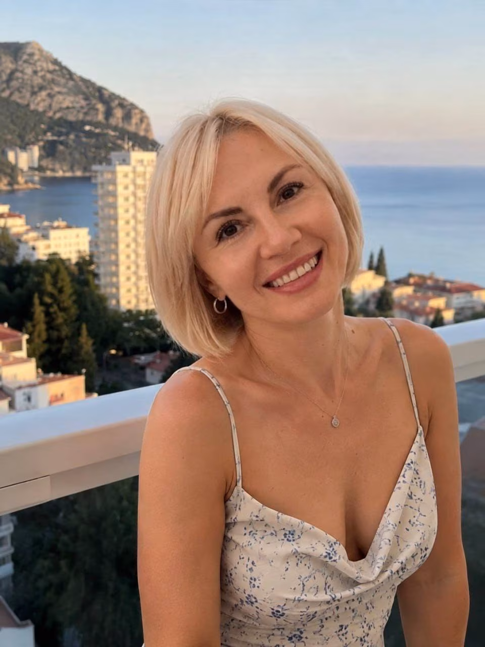 Julia 49 Kyiv Ukraine I'm a web bride looking for my prince