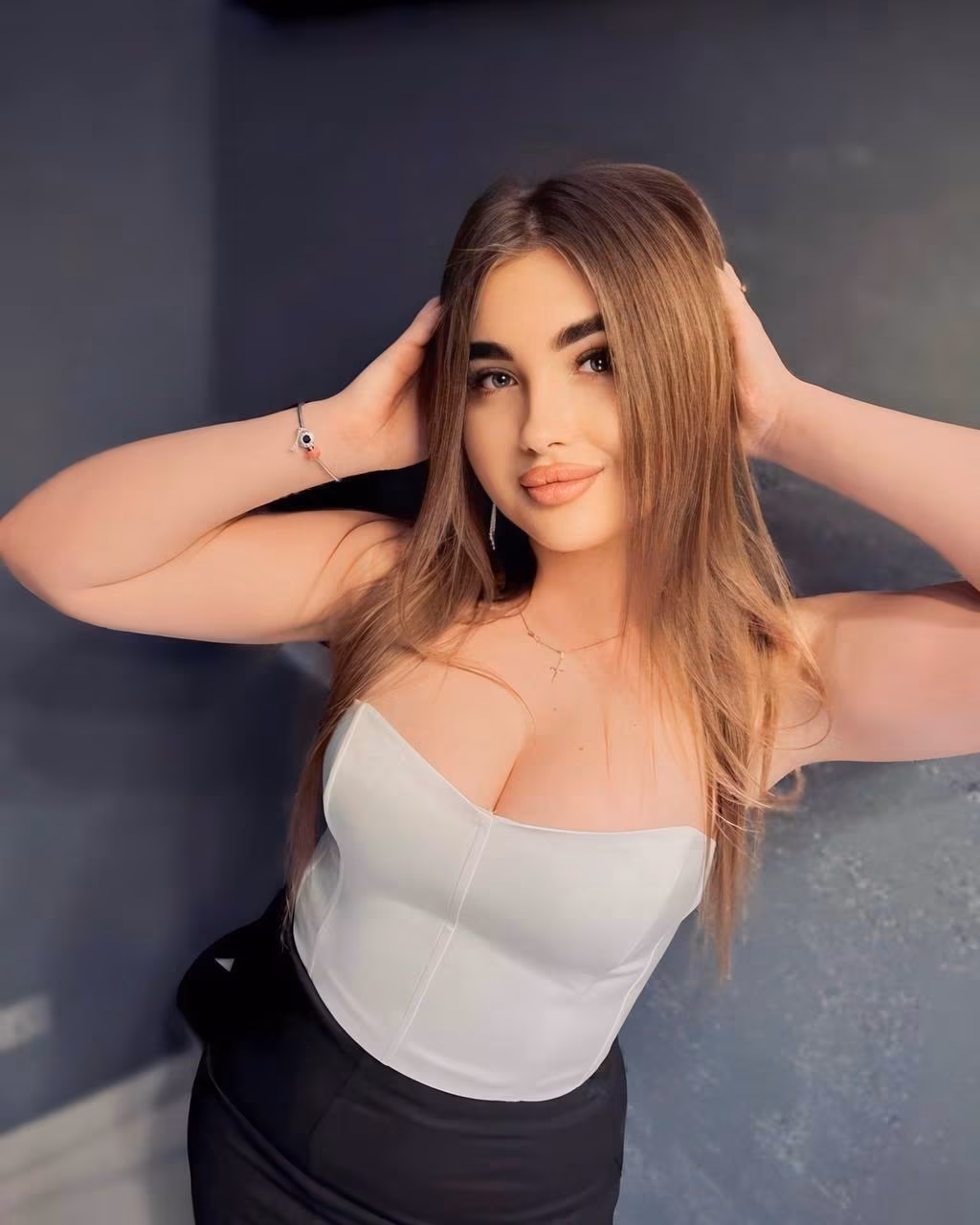 Oksana 25 Rivne Ukraine I'm a web bride who wants my one and only
